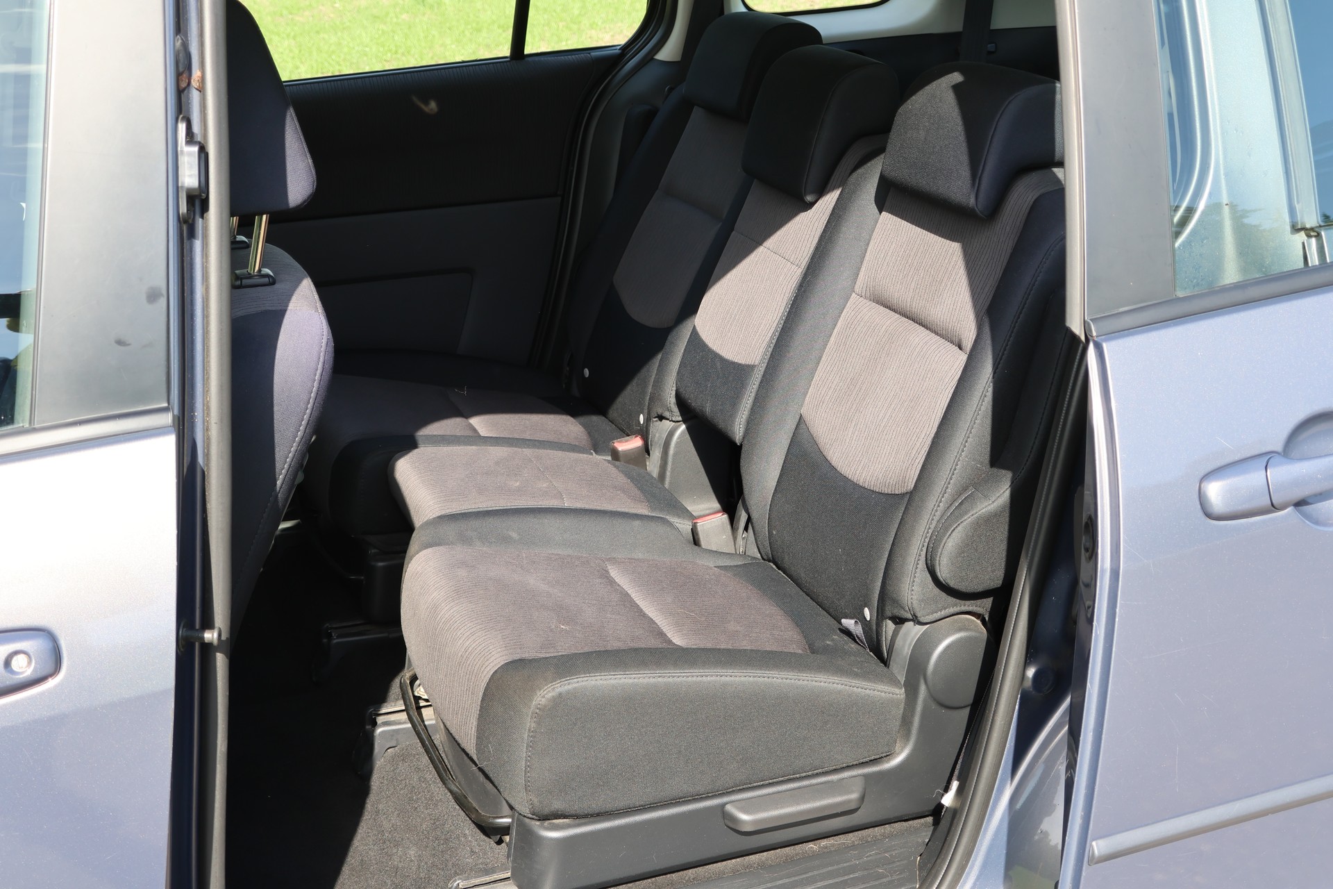 MAZDA 5 2.0 16V Confort-image-7