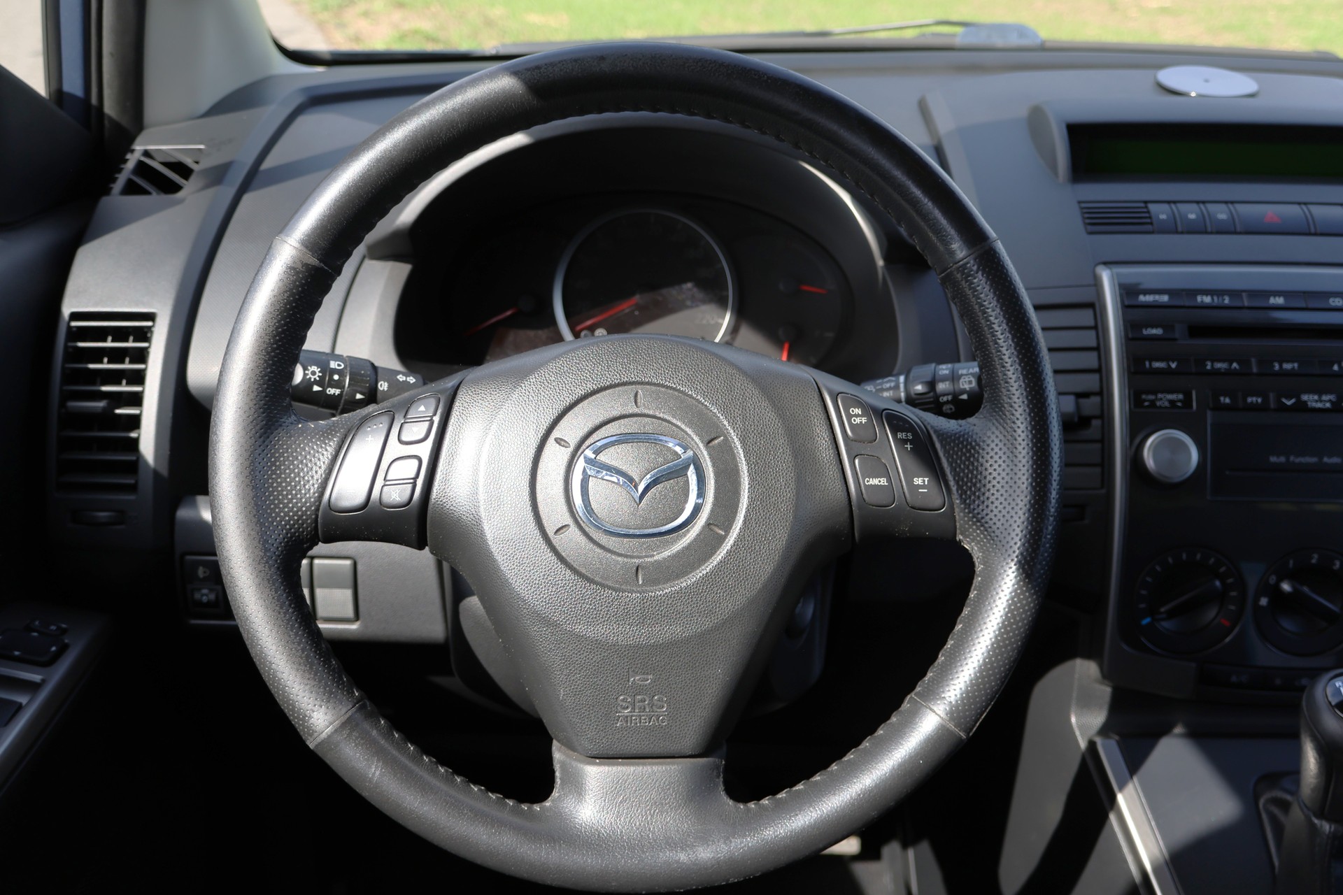 MAZDA 5 2.0 16V Confort-image-4