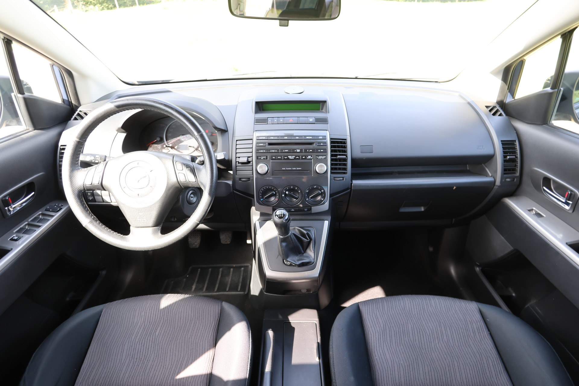 MAZDA 5 2.0 16V Confort-image-3