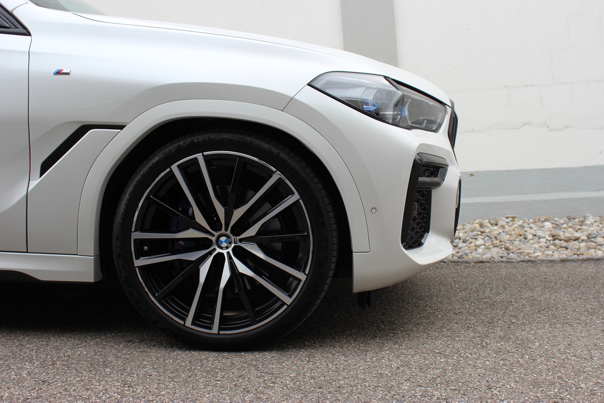 BMW X6 xDrive 48V 30d M Sport *MINERALWEISS METALLIC* 🎉1.88%-LEASINGAKTION🎉-image-6