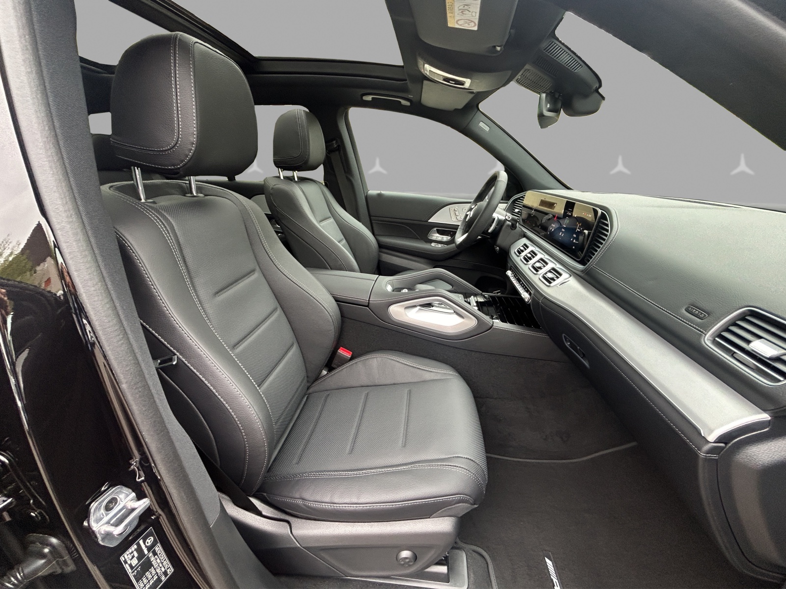 MERCEDES-BENZ GLE 300 d 4Matic 9G-Tronic-image-13