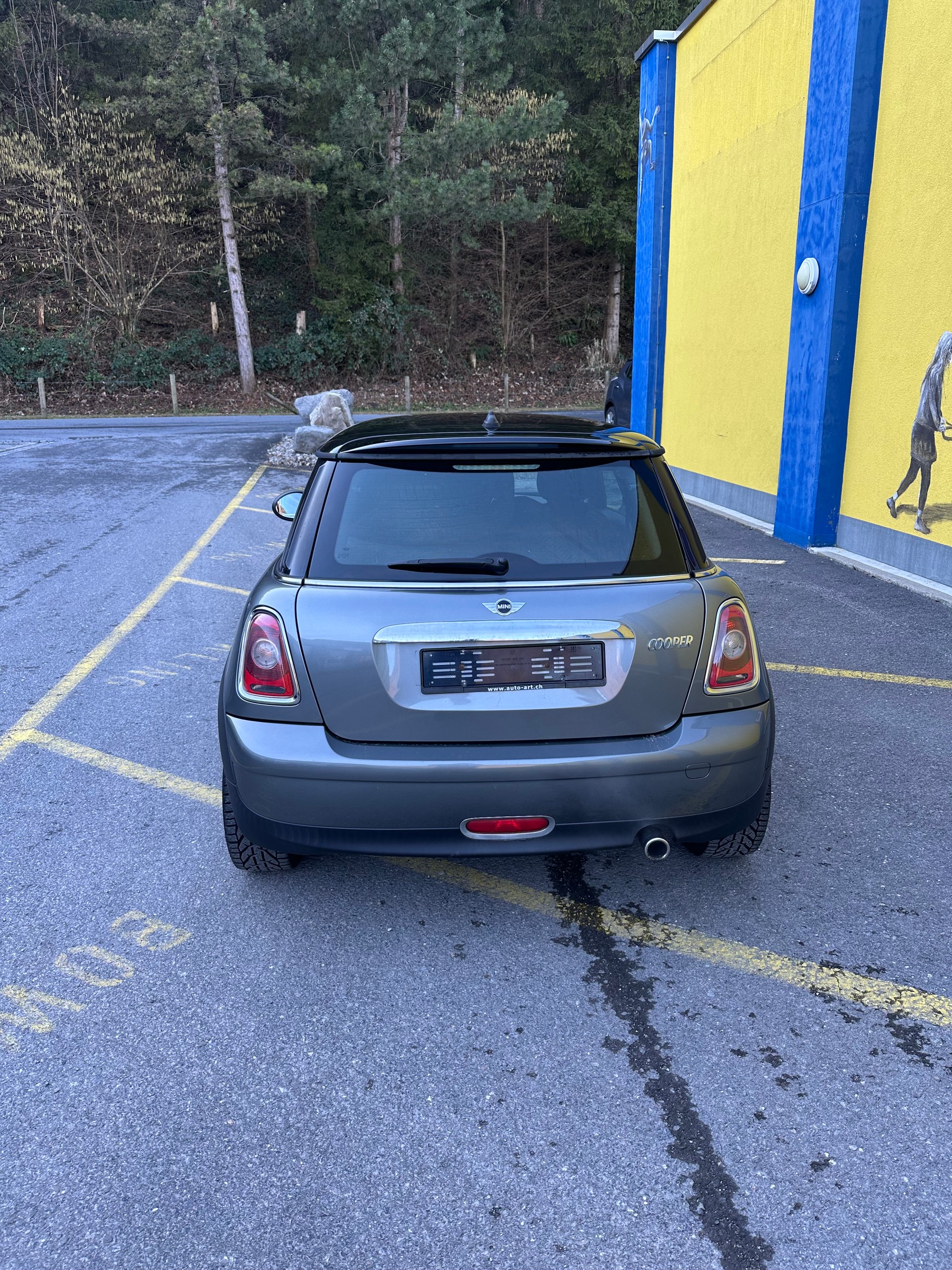 MINI Cooper-image-2