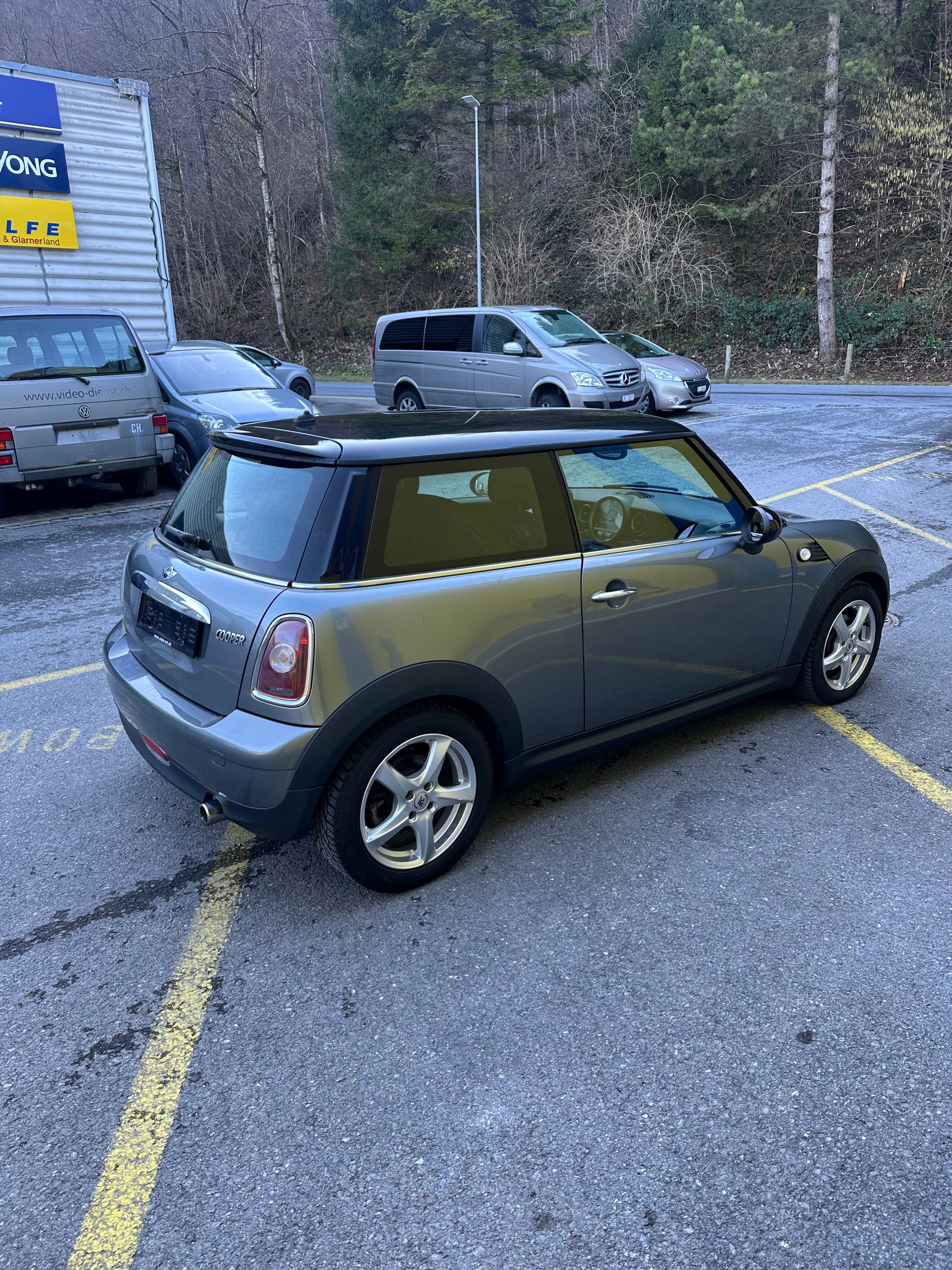 MINI Cooper-image-3