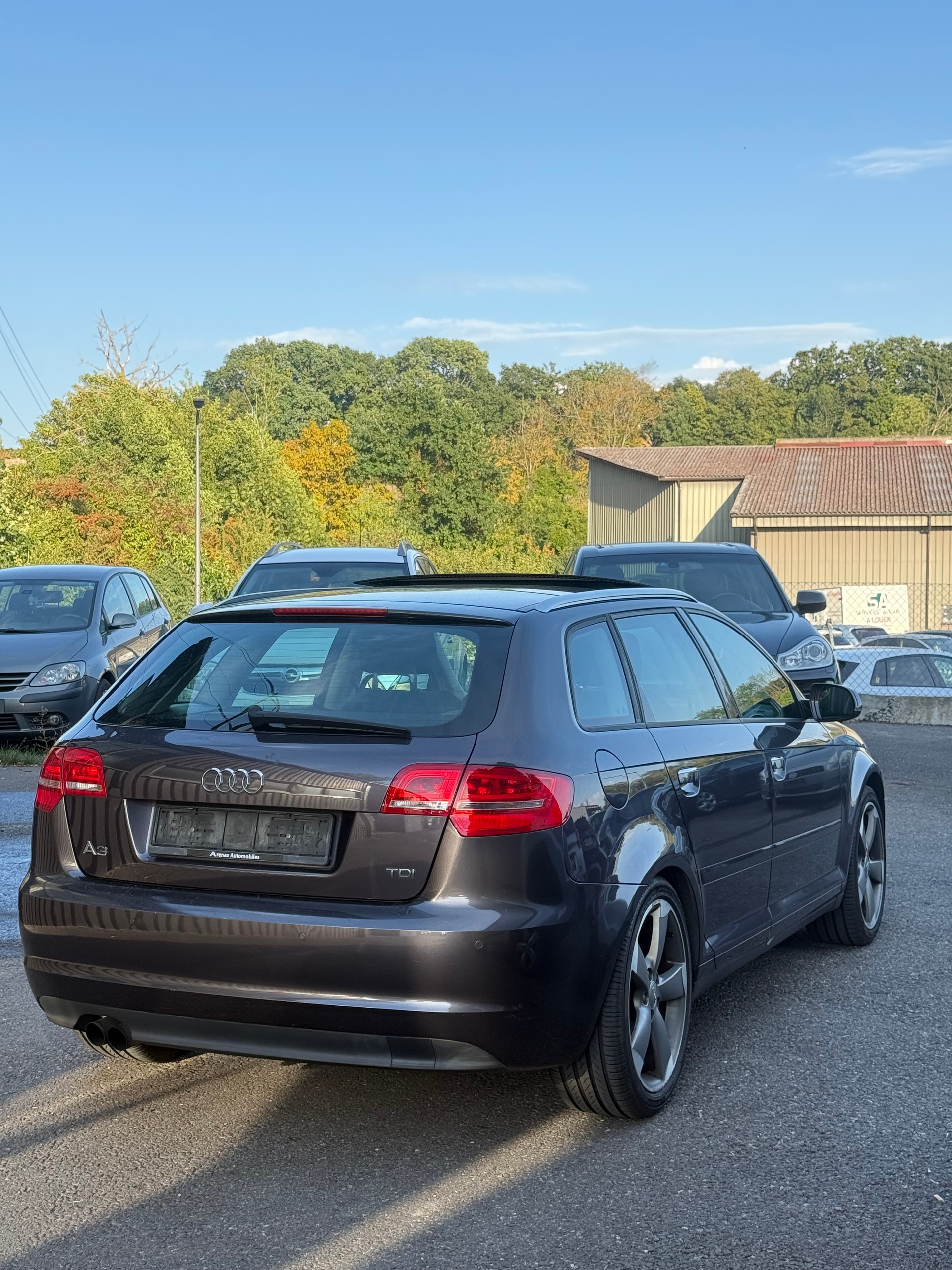 AUDI A3 Sportback 2.0 TDI Ambiente S-tronic-image-6