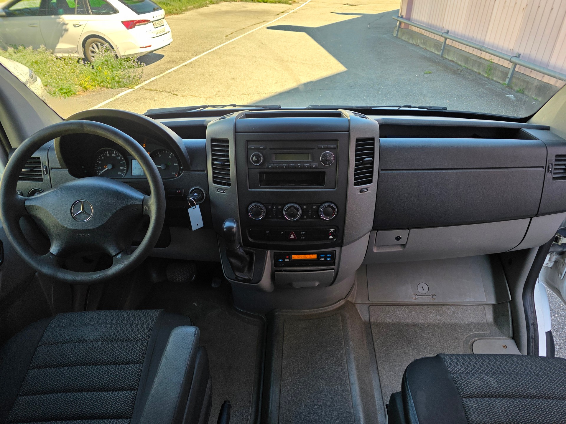 MERCEDES-BENZ Sprinter 316 CDI Kompakt Automat-image-11