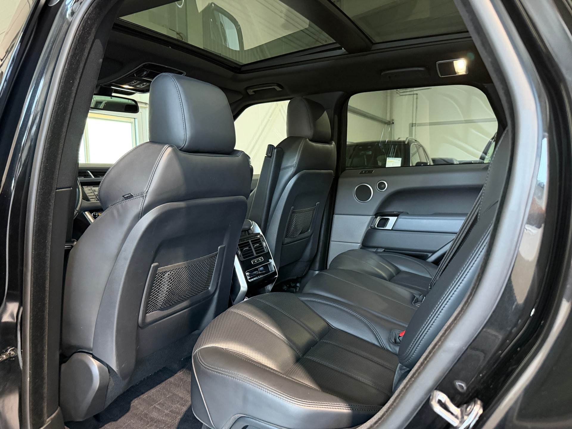 LAND ROVER Range Rover Sport 3.0 SDV6 HSE Automatic - 7 Platz-image-16