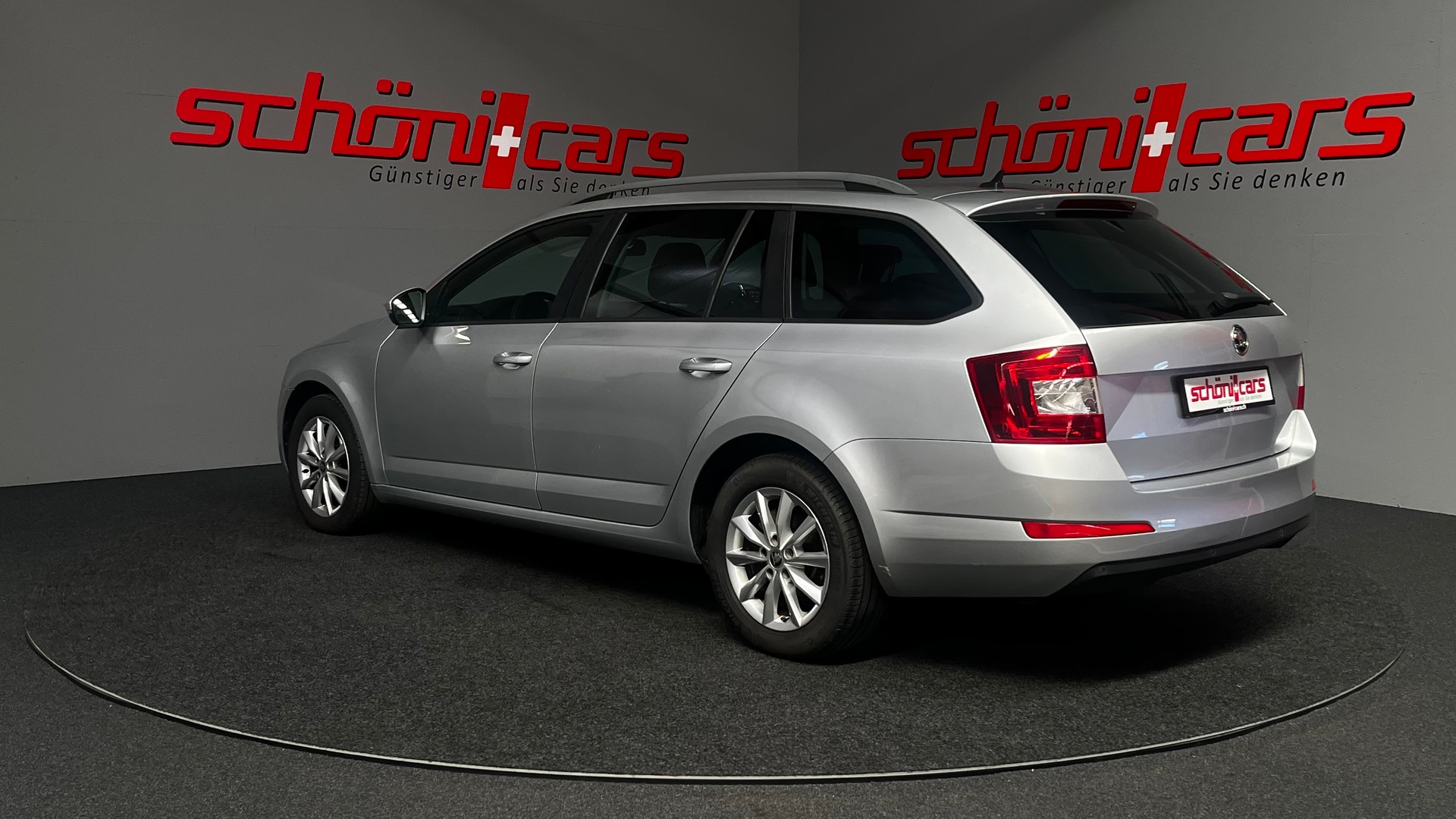 SKODA Octavia Combi 2.0 TDI Style DSG-image-4