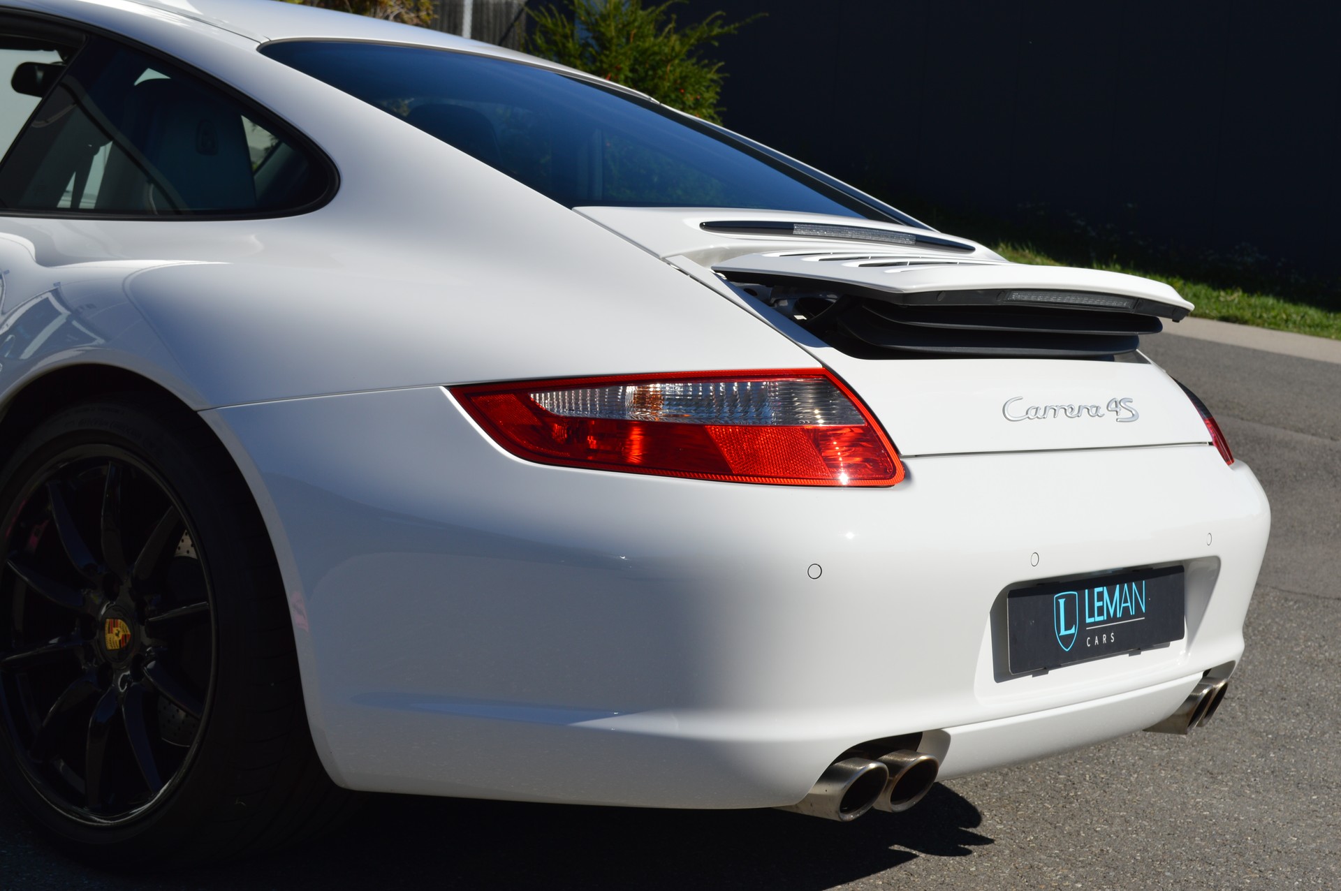 PORSCHE 911 Carrera 4S-image-7