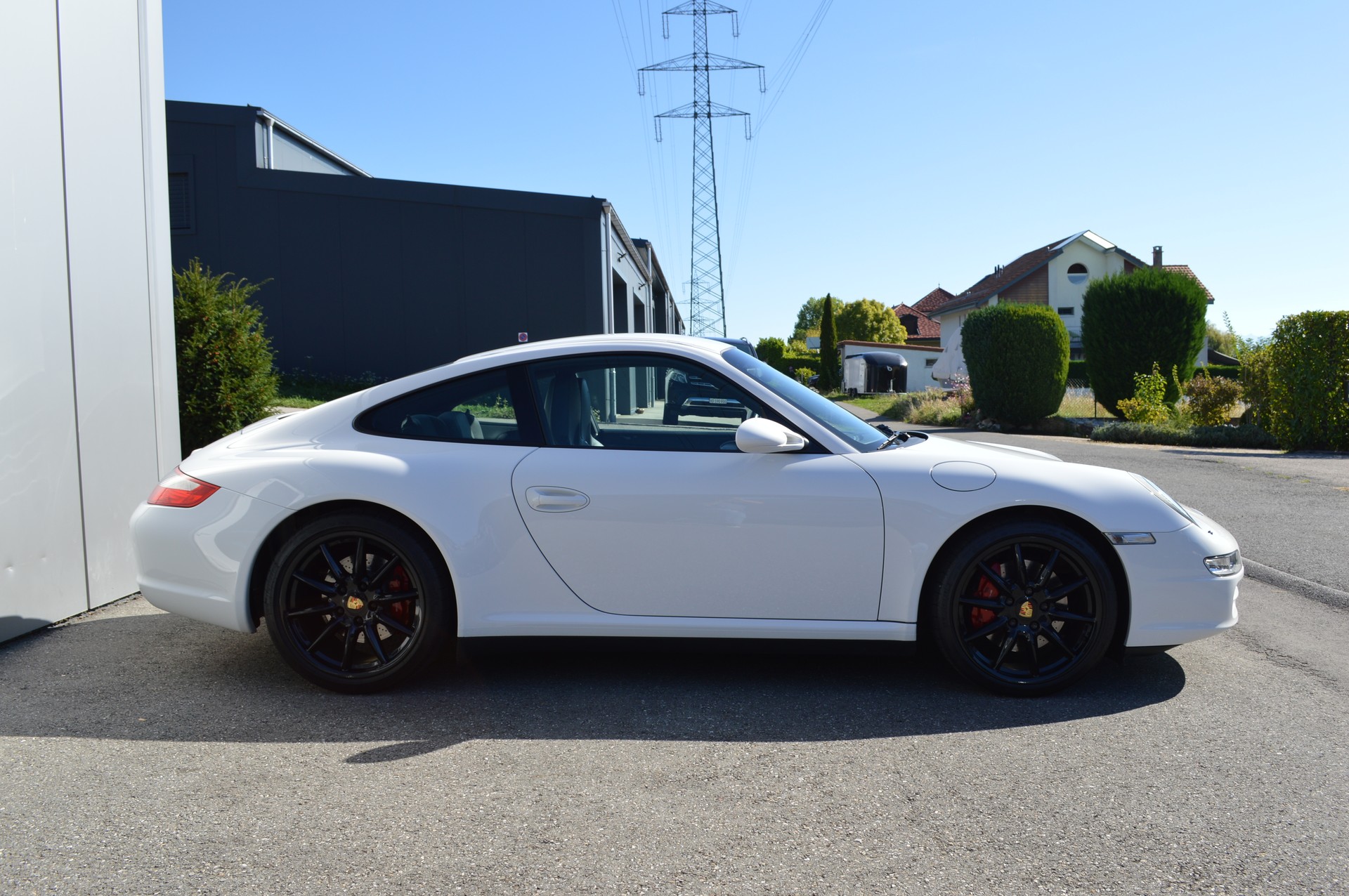 PORSCHE 911 Carrera 4S-image-3