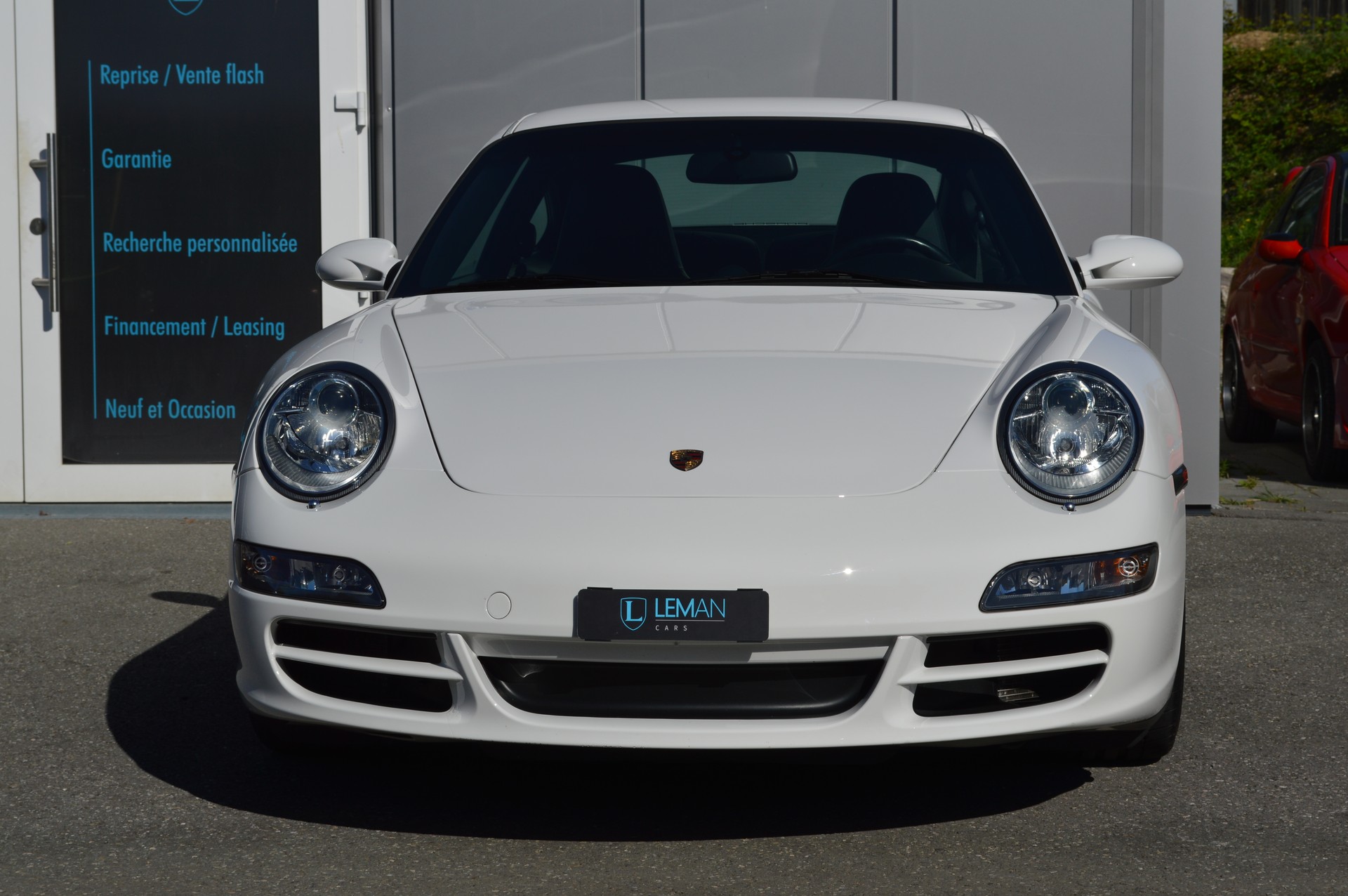 PORSCHE 911 Carrera 4S-image-1