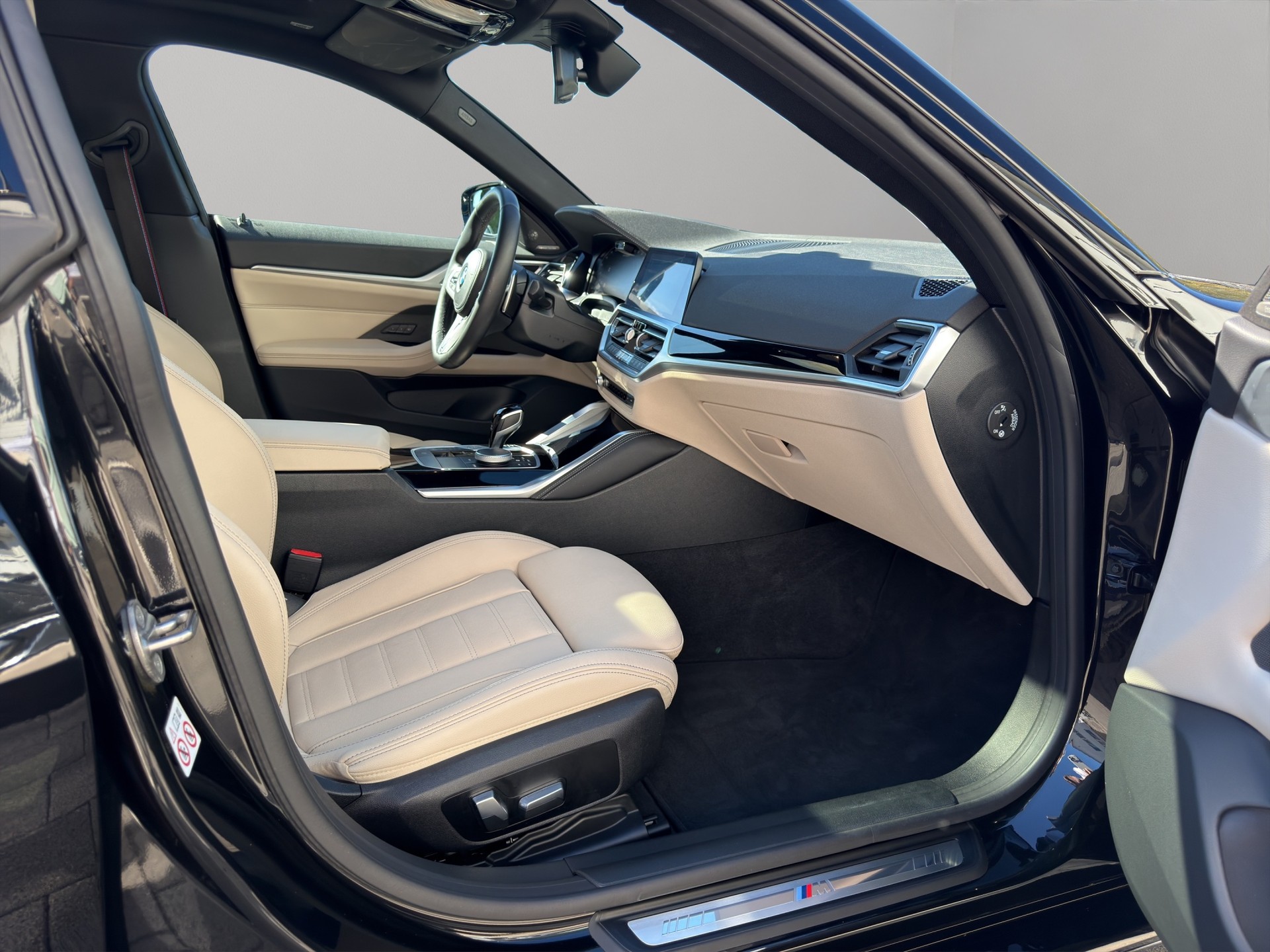 BMW M440i xDrive 48V Gran Coupé M Sport PRO Steptronic-image-18