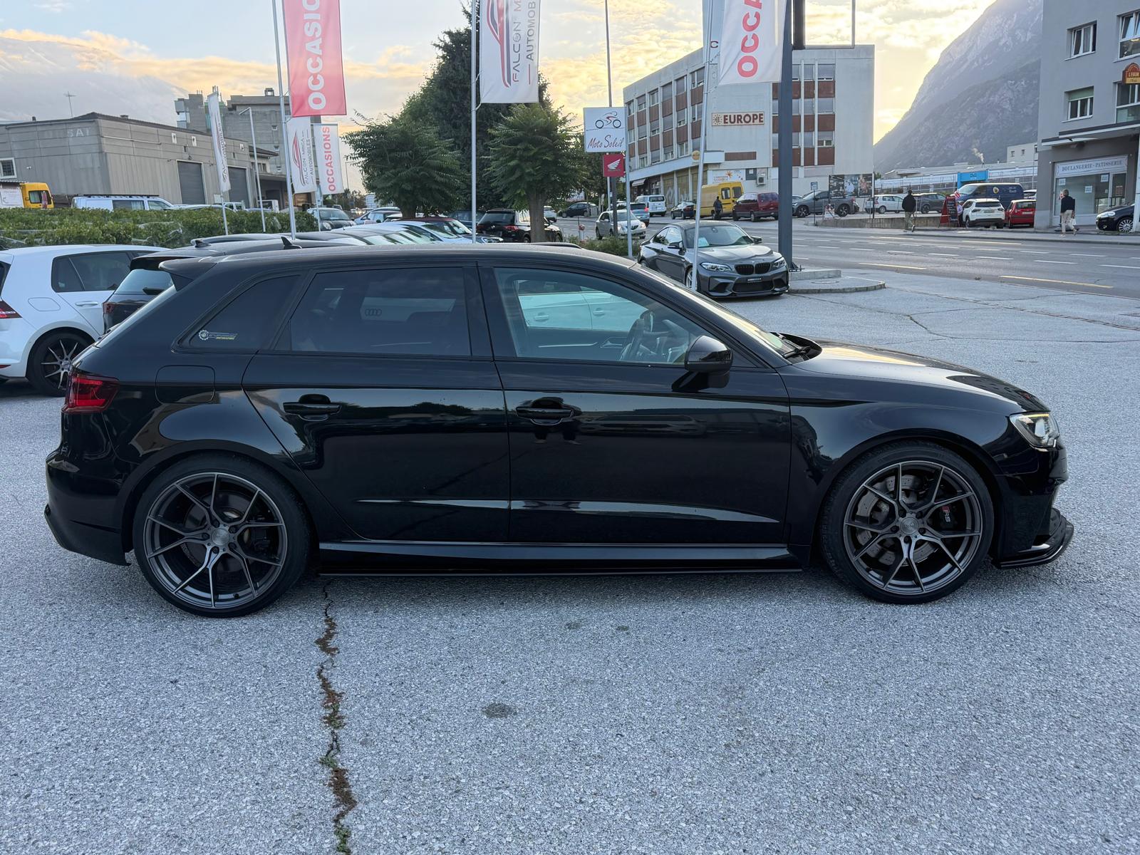 AUDI RS3 2.5 TSI quattro S-tronic-image-4