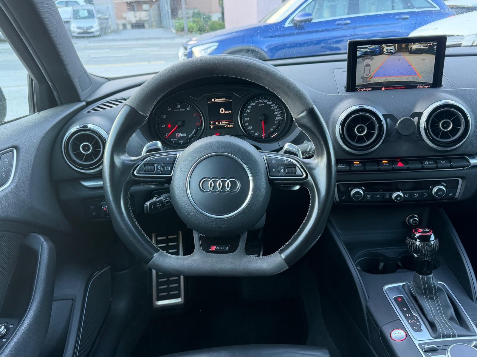 AUDI RS3 2.5 TSI quattro S-tronic-image-11