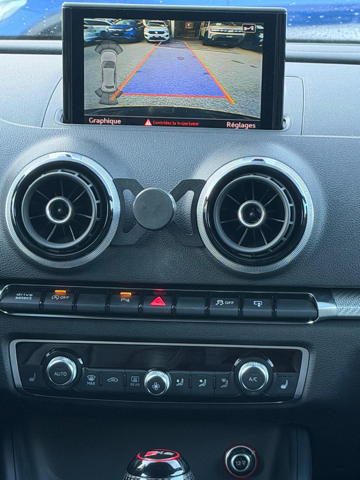 AUDI RS3 2.5 TSI quattro S-tronic-image-13