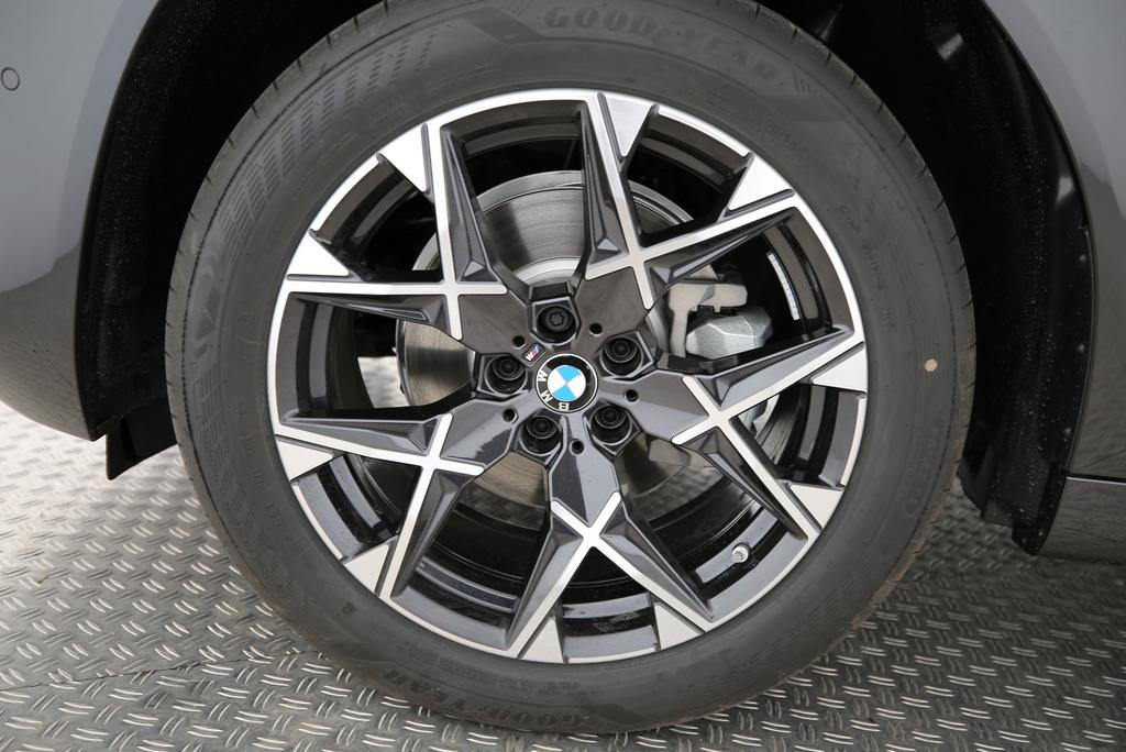 BMW X3 30e xDrive-image-5