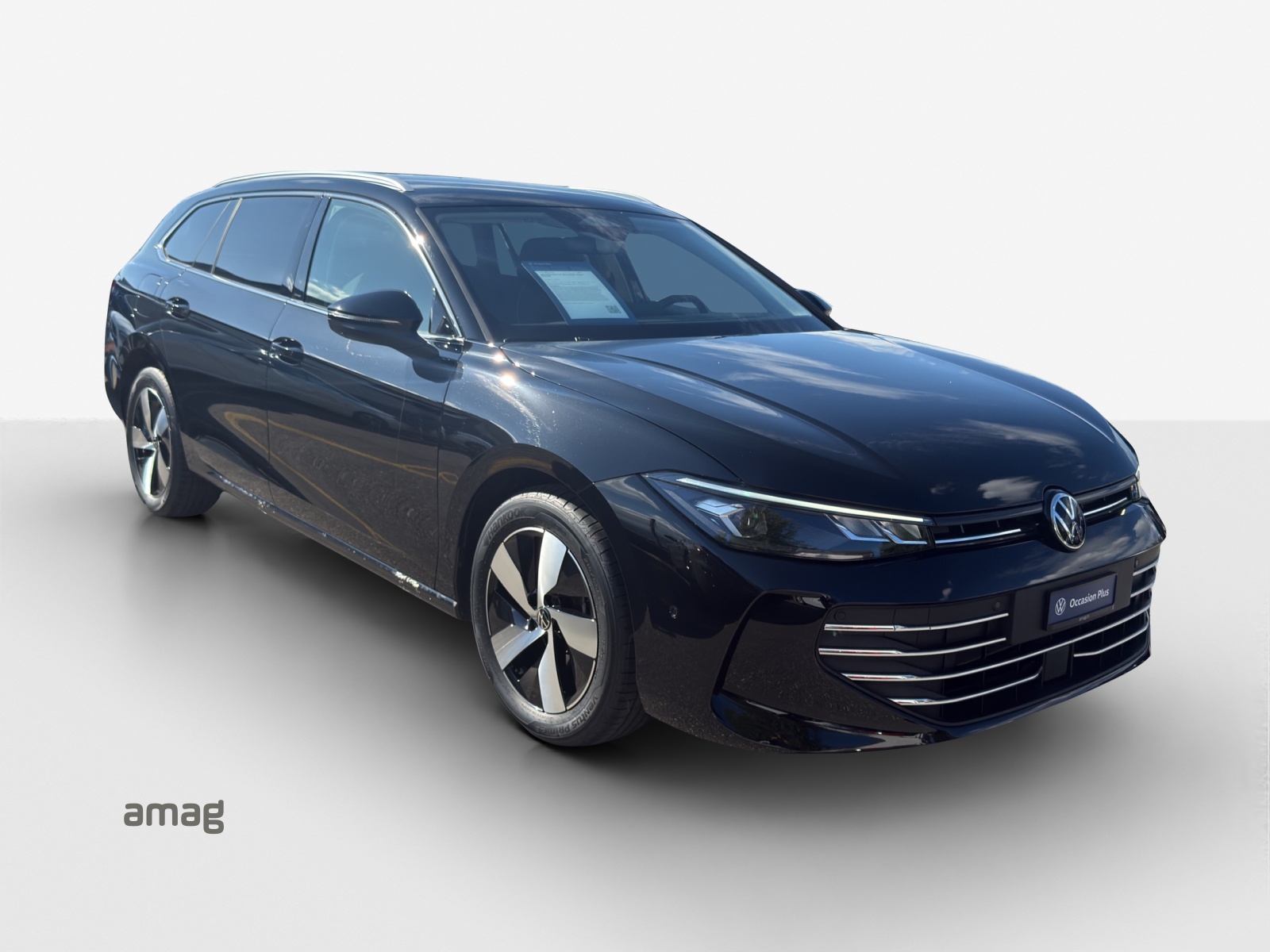 VW Passat Variant 2.0 TDI evo Business 4 Motion DSG-image-5