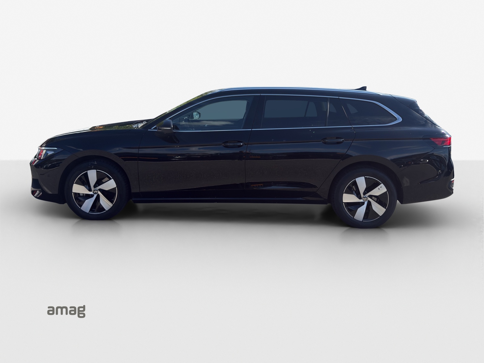 VW Passat Variant 2.0 TDI evo Business 4 Motion DSG-image-1