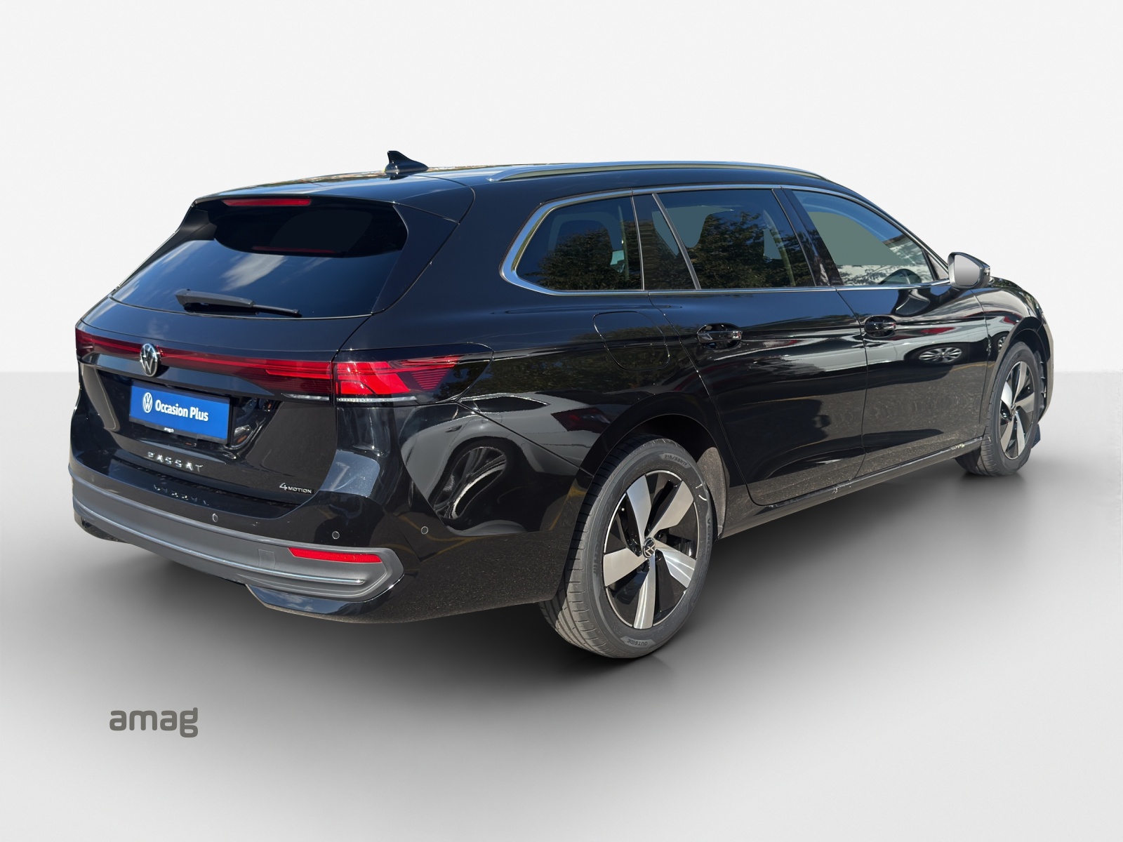 VW Passat Variant 2.0 TDI evo Business 4 Motion DSG-image-4