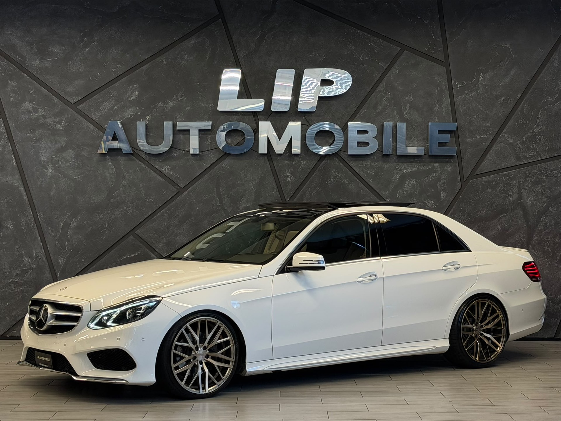 MERCEDES-BENZ E 250 CDI Avantgarde 4Matic 7G-Tronic-image-0