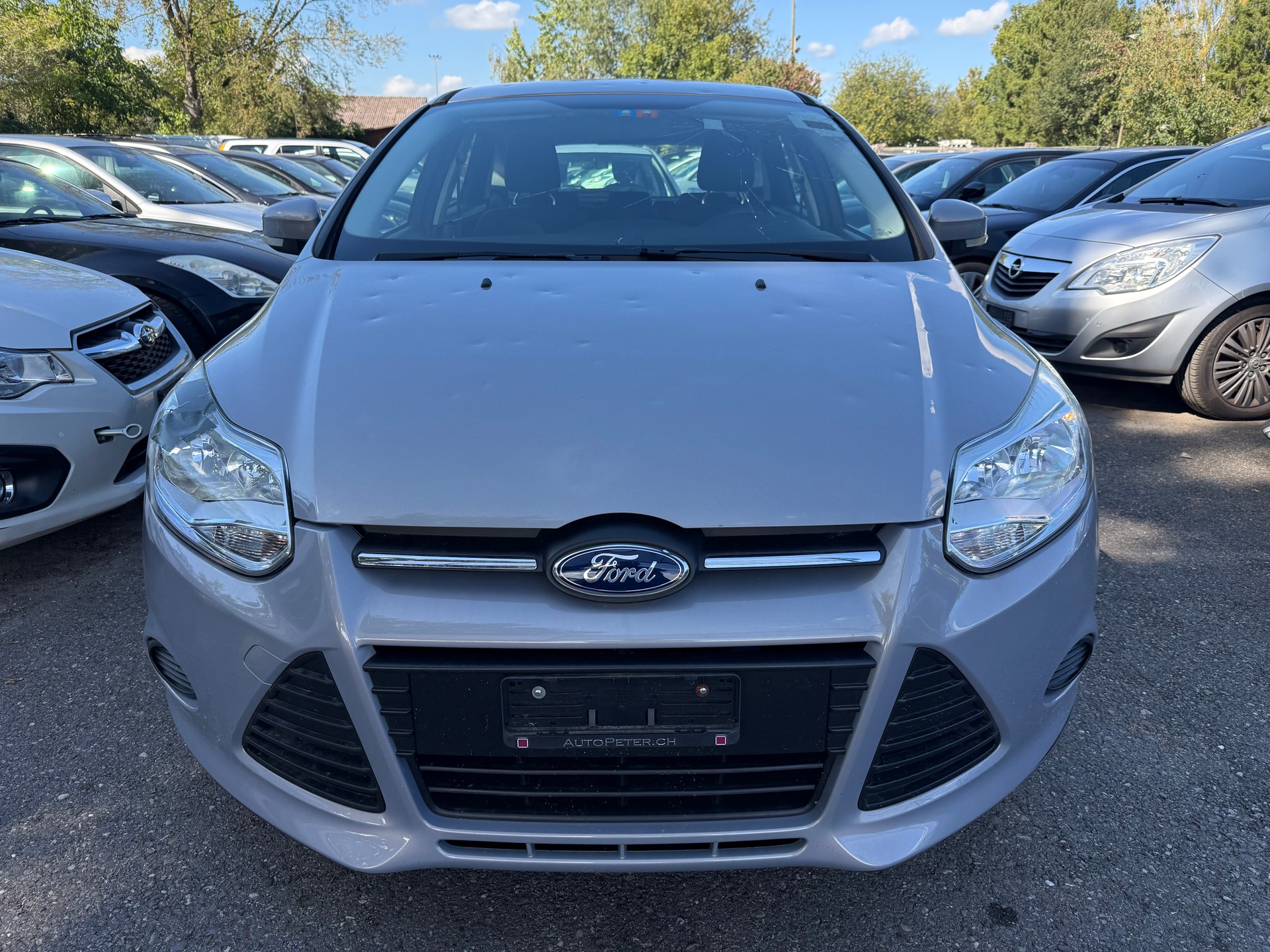 FORD Focus 1.6i VCT Trend PowerShift-image-1