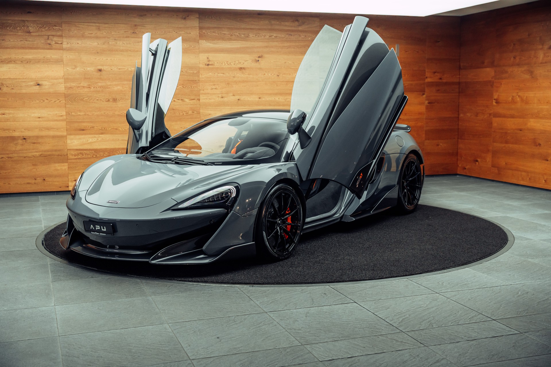 McLAREN 600LT Coupé 3.8 V8 SSG Chicane Effect-image-19