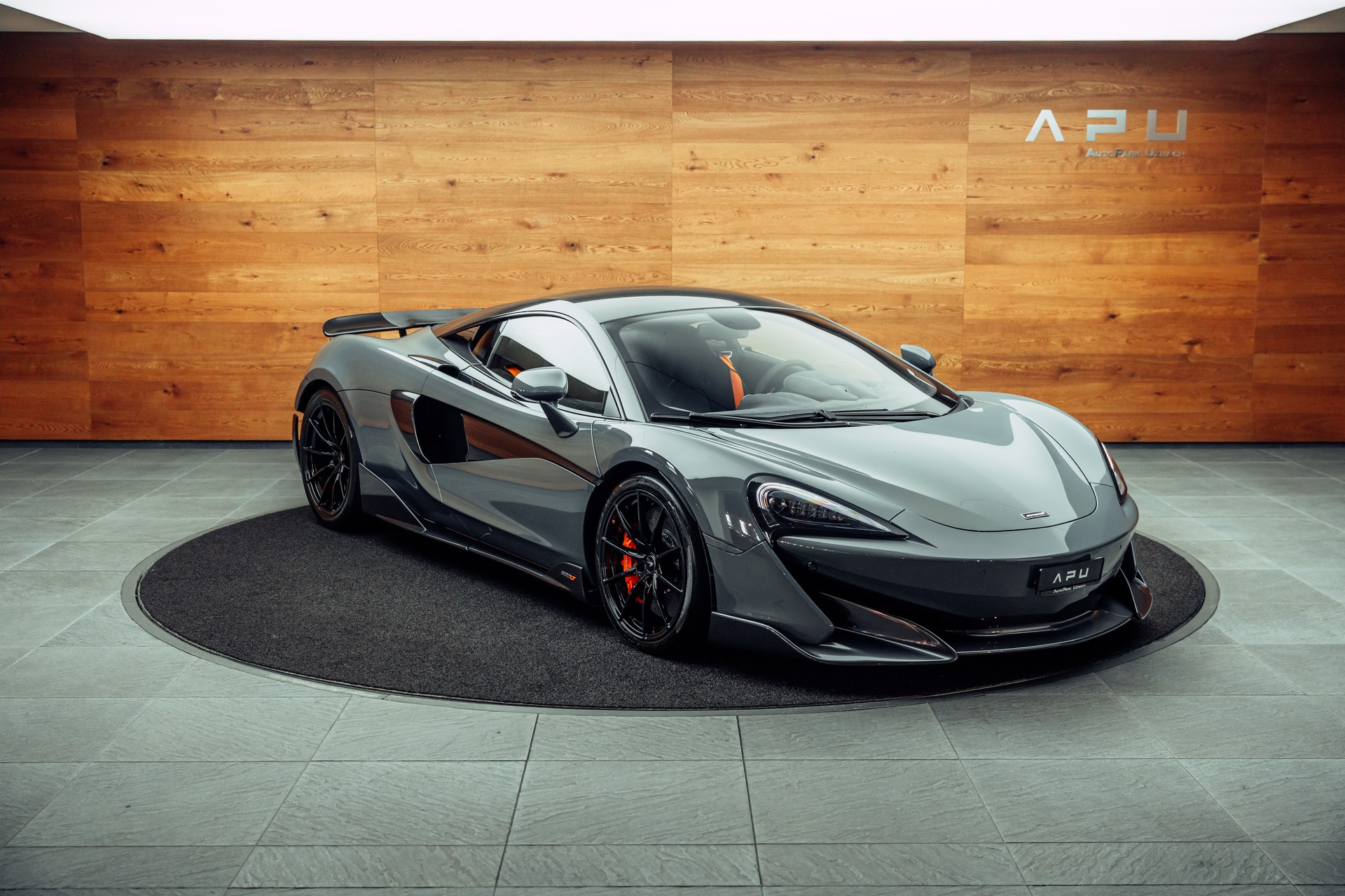 McLAREN 600LT Coupé 3.8 V8 SSG Chicane Effect-image-0