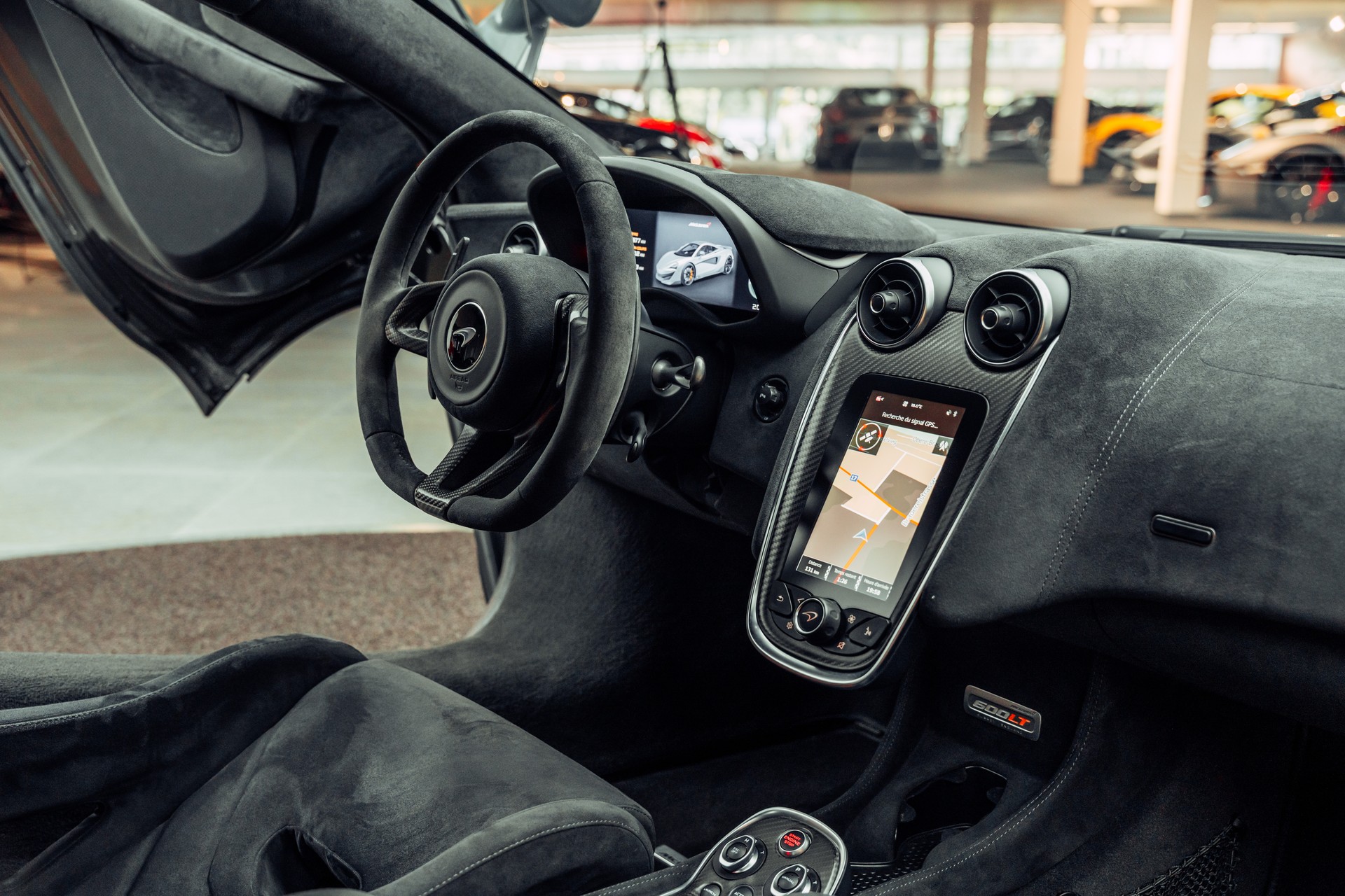 McLAREN 600LT Coupé 3.8 V8 SSG Chicane Effect-image-5