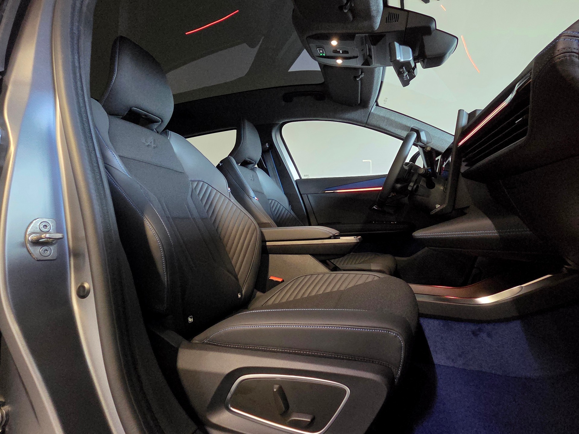 RENAULT Scénic E-Tech esprit Alpine-image-19