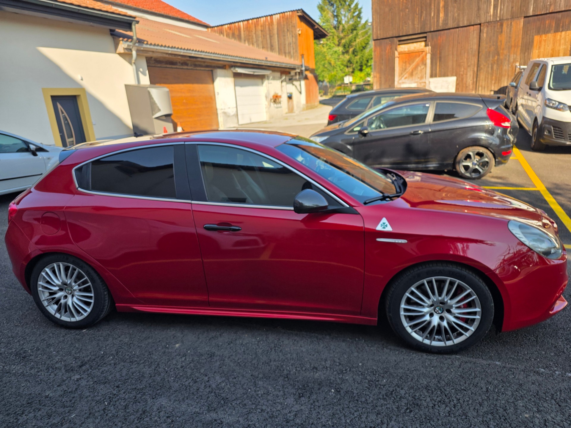 ALFA ROMEO Giulietta 1750 TBi Quadrifoglio Verde-image-0
