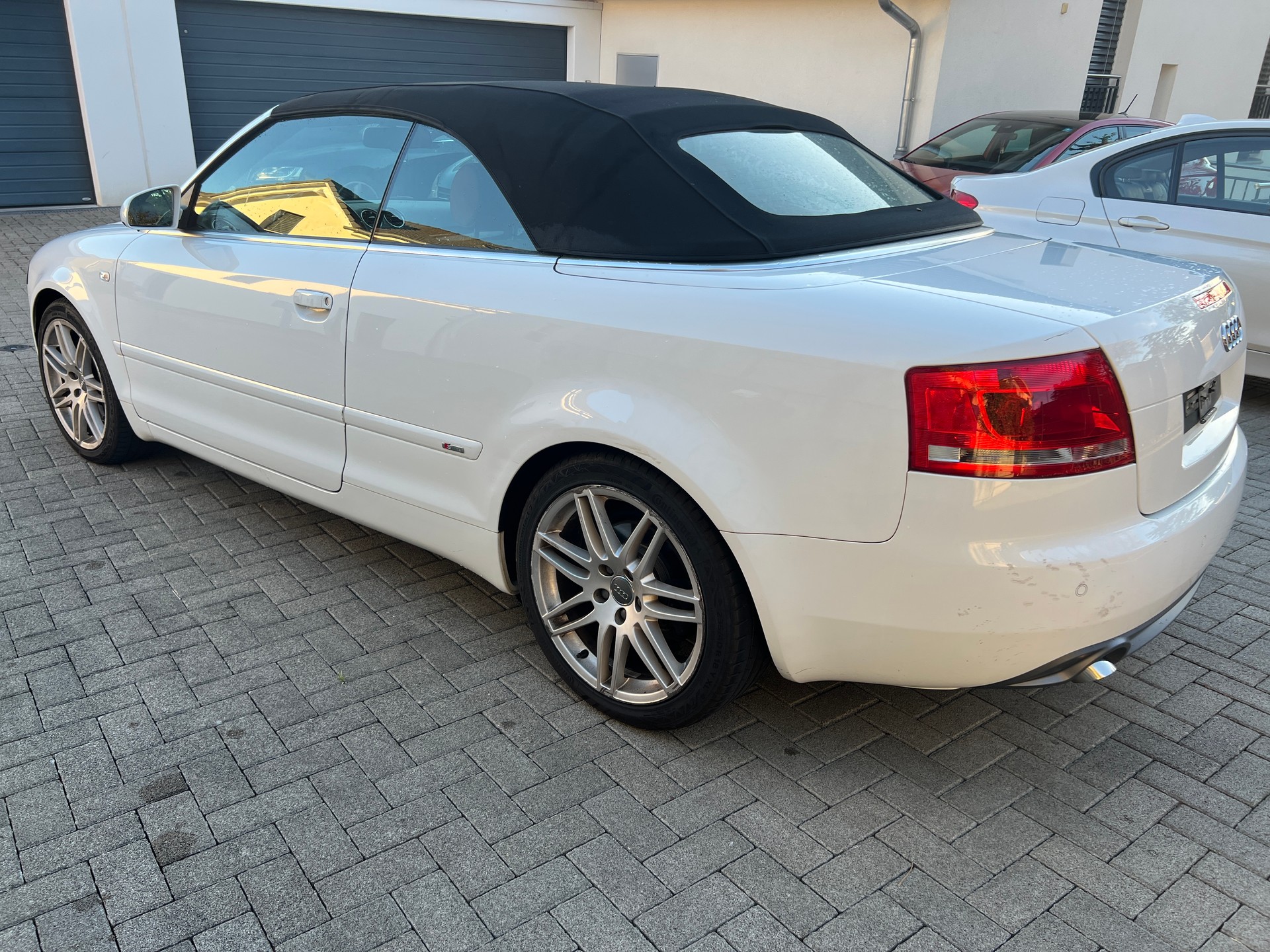 AUDI A4 Cabriolet 3.0 TDI quattro Frisch ab Mfk-image-2