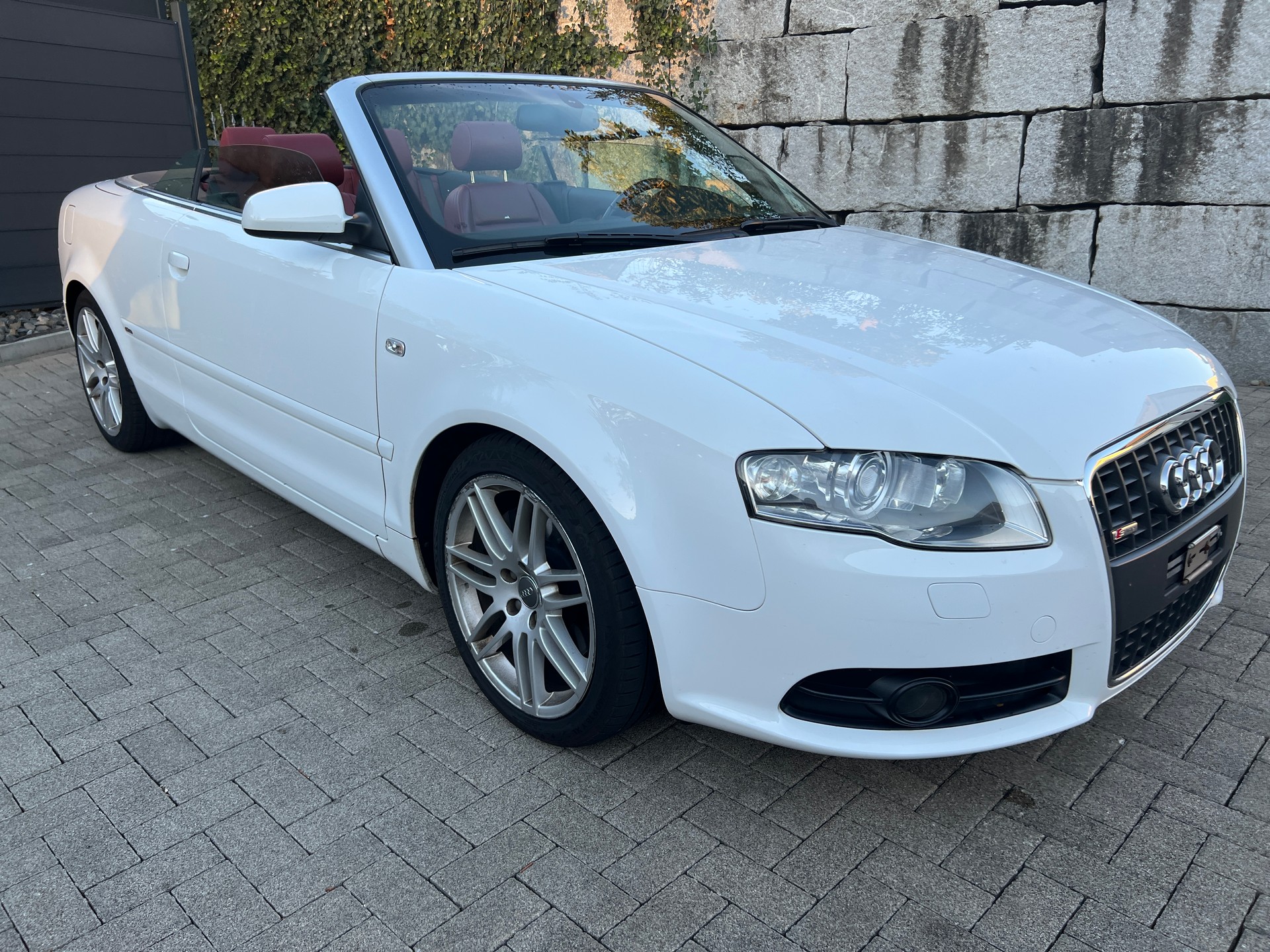 AUDI A4 Cabriolet 3.0 TDI quattro Frisch ab Mfk-image-5