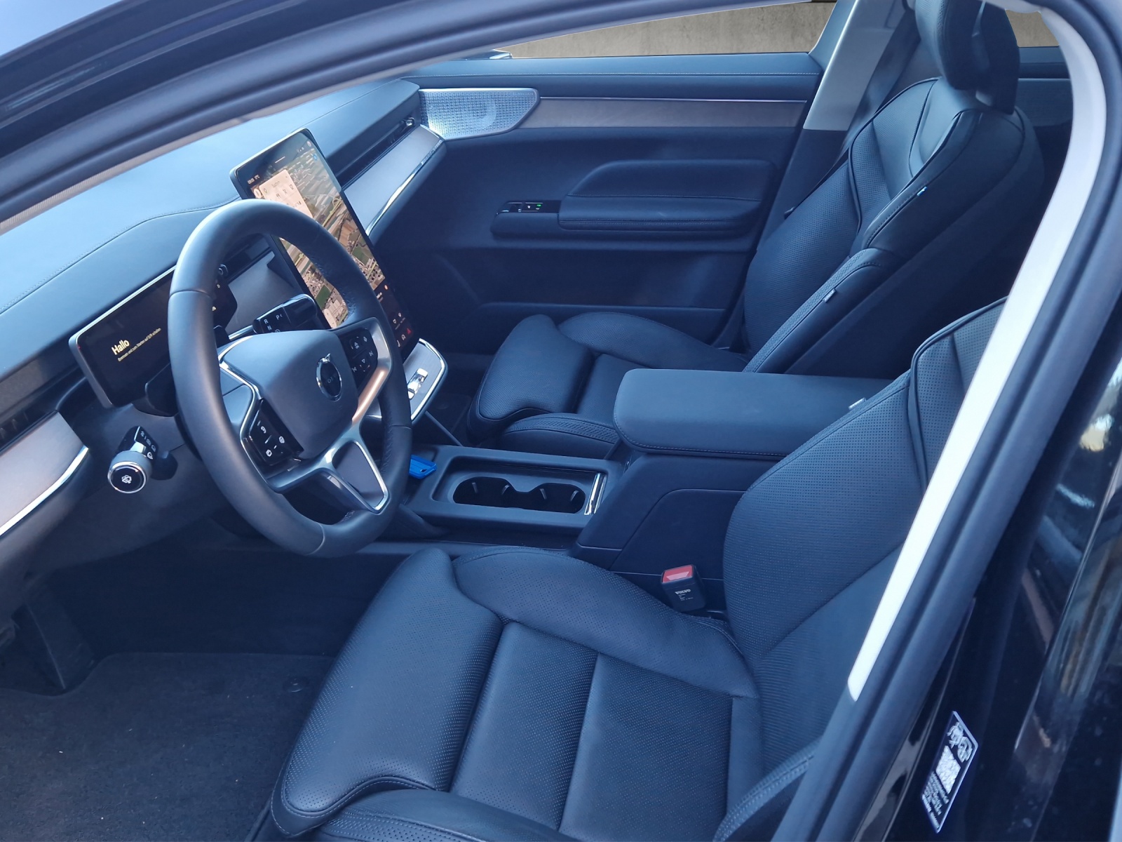 VOLVO ES90 Ultra-image-10