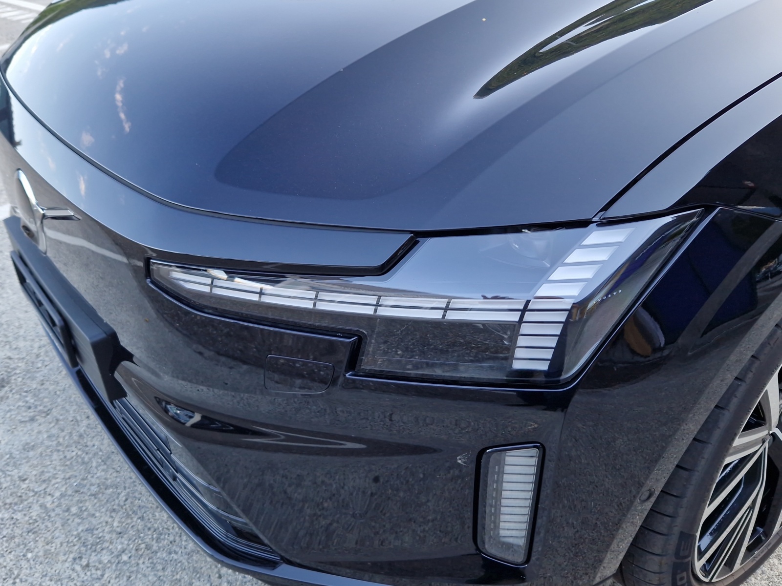 VOLVO ES90 Ultra-image-3
