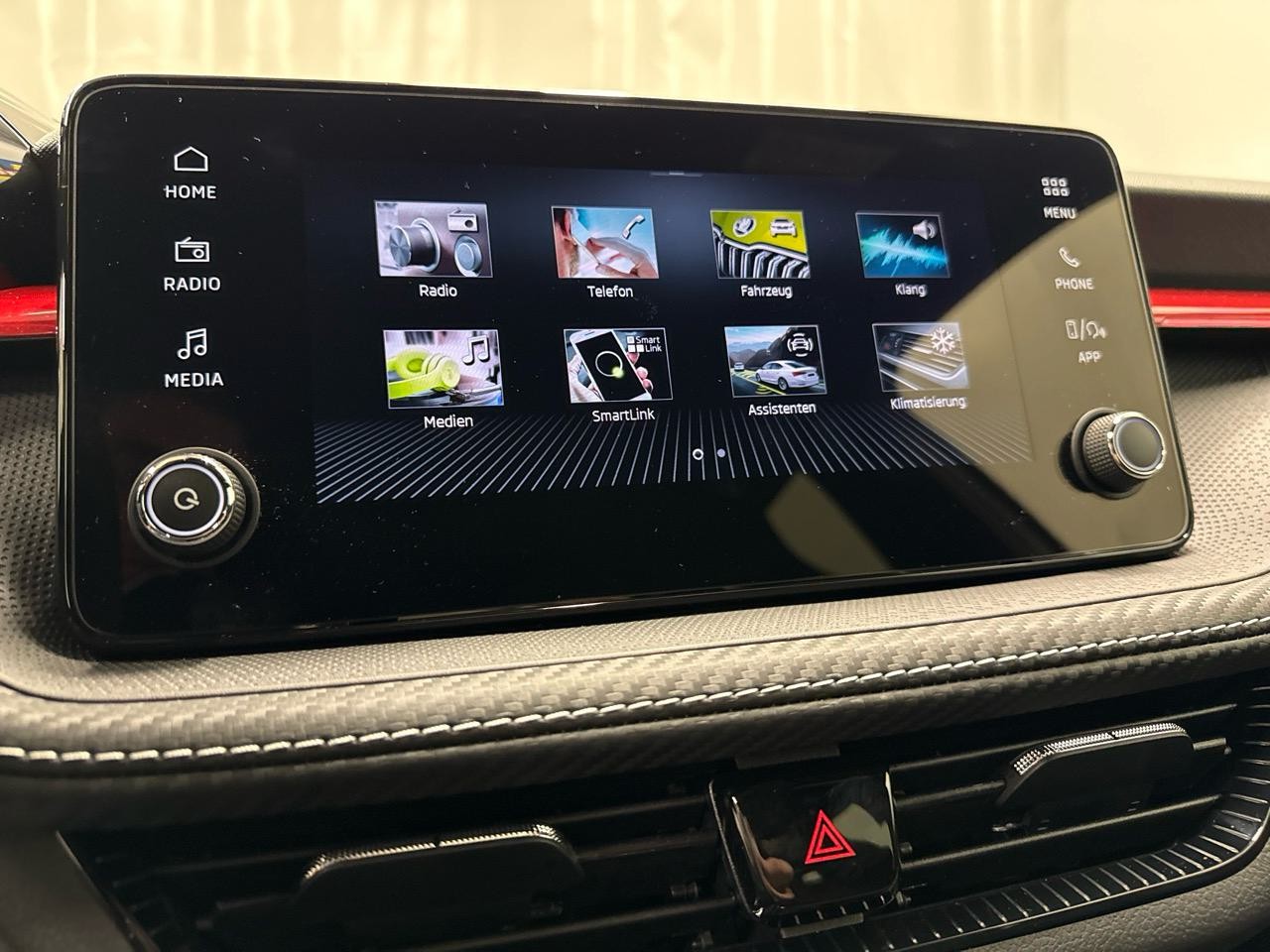 SKODA Fabia 1.5 TSI Monte Carlo DSG-image-5