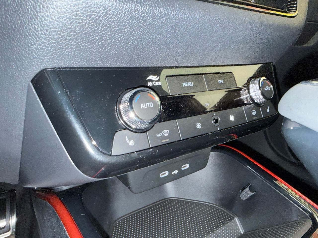SKODA Fabia 1.5 TSI Monte Carlo DSG-image-6