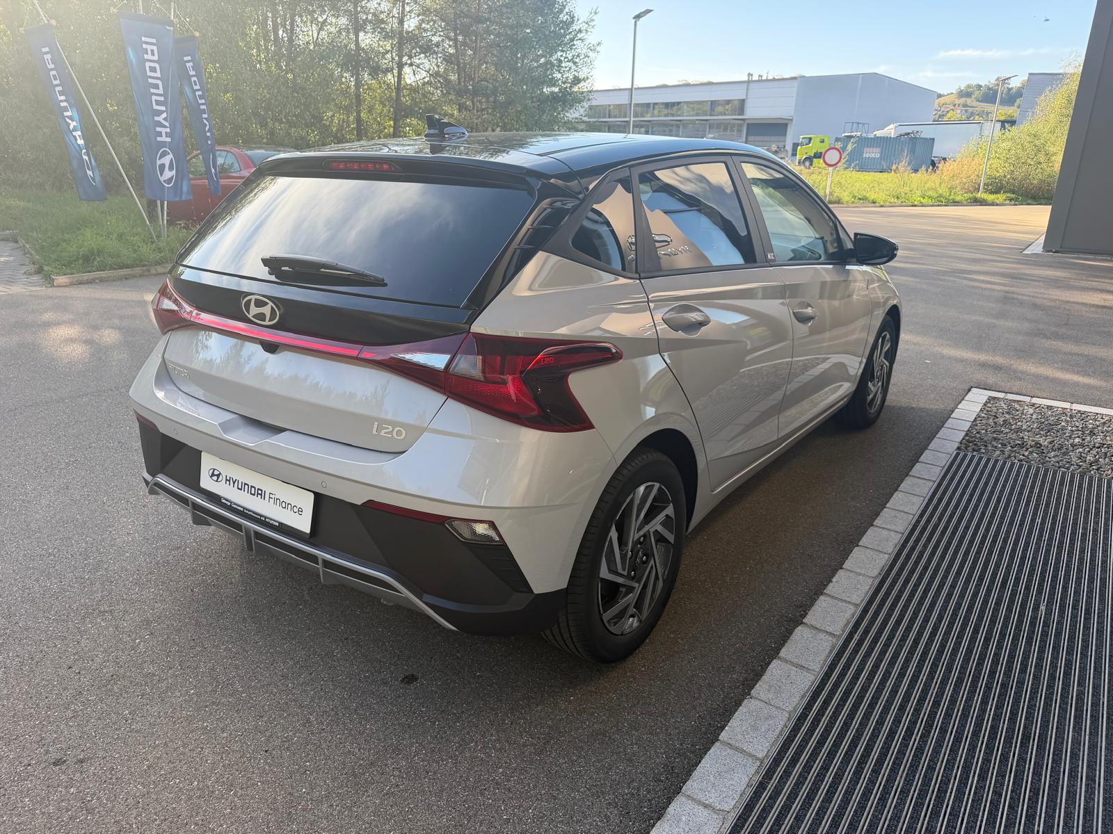 HYUNDAI i20 1.0 T-GDi Amplia GO! DCT-image-6