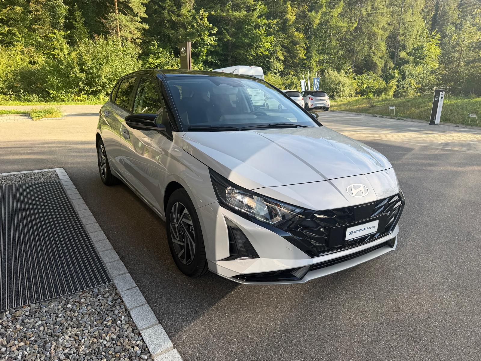 HYUNDAI i20 1.0 T-GDi Amplia GO! DCT-image-3