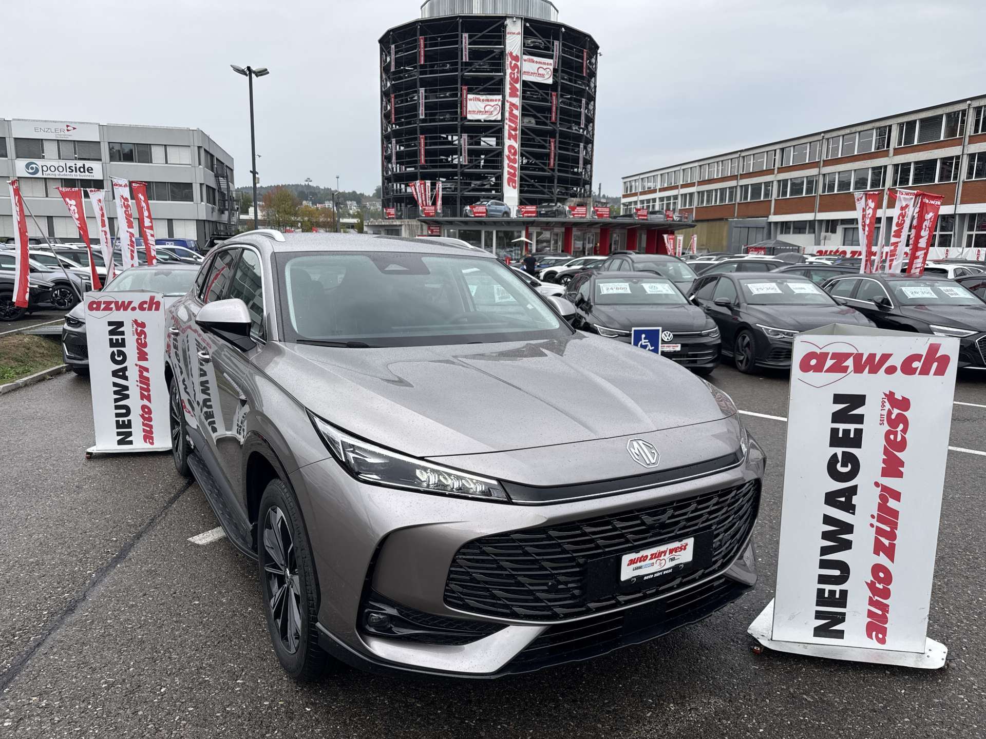 MG HS 1.5 T PHEV Comfort 272PS Automat-image-0