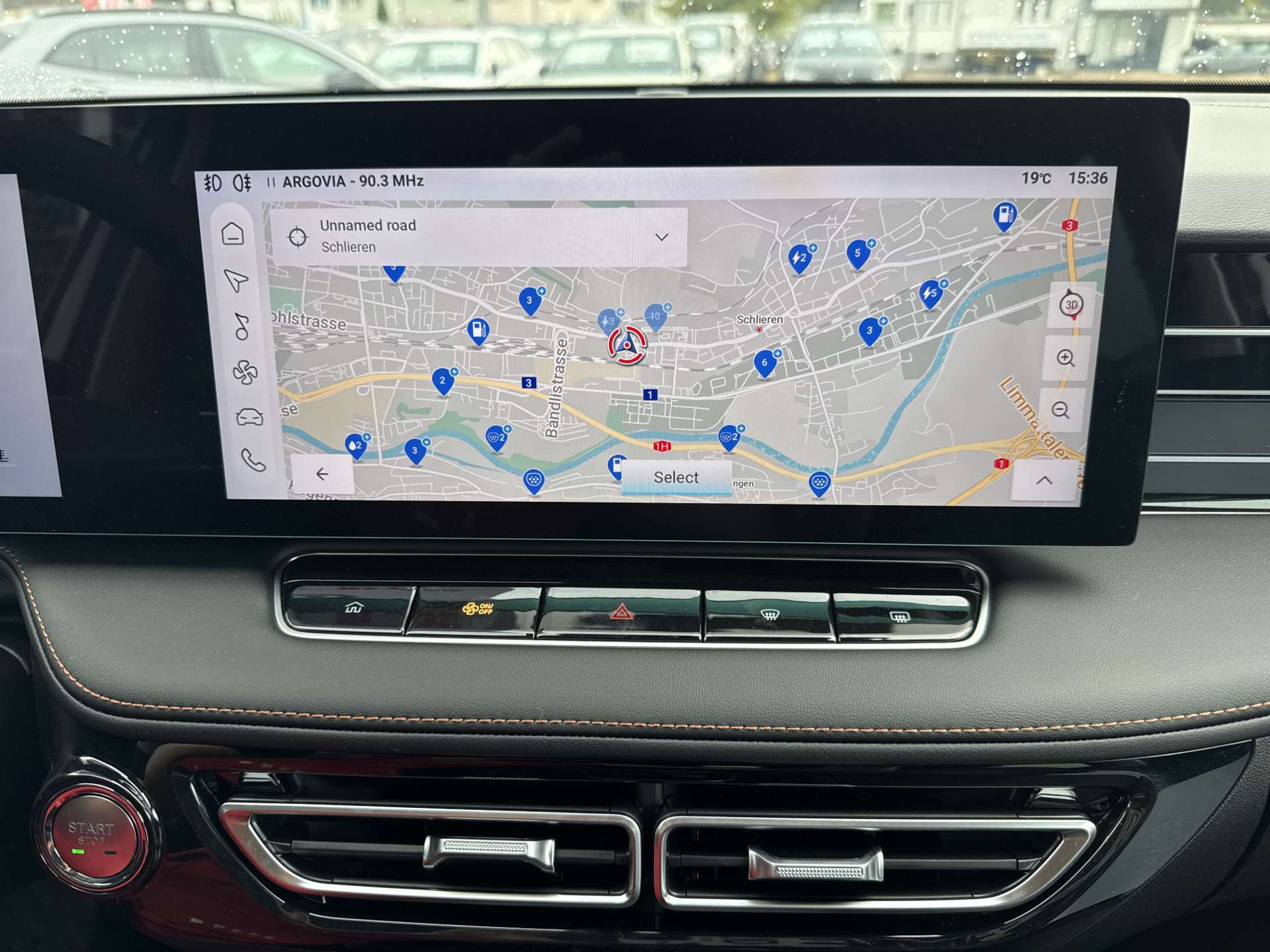 MG HS 1.5 T PHEV Comfort 272PS Automat-image-1