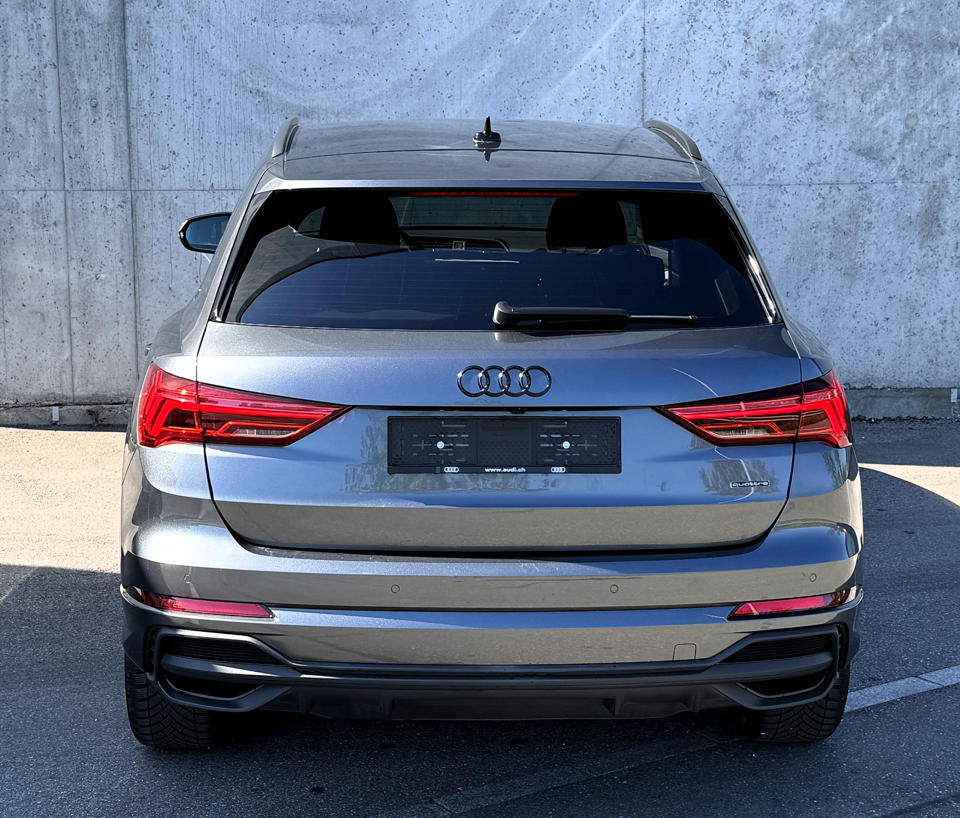 AUDI Q3 Sportback 40 TDI S line quattro S-tronic CH FZ |Herstellergarantie|AudiSwissServicePackage+|wie neu-image-13