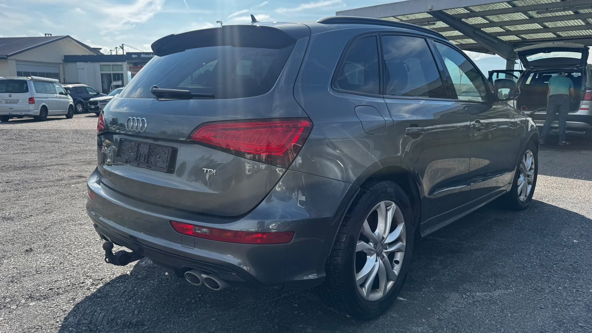 AUDI SQ5 3.0 TDI plus quattro tiptronic-image-3