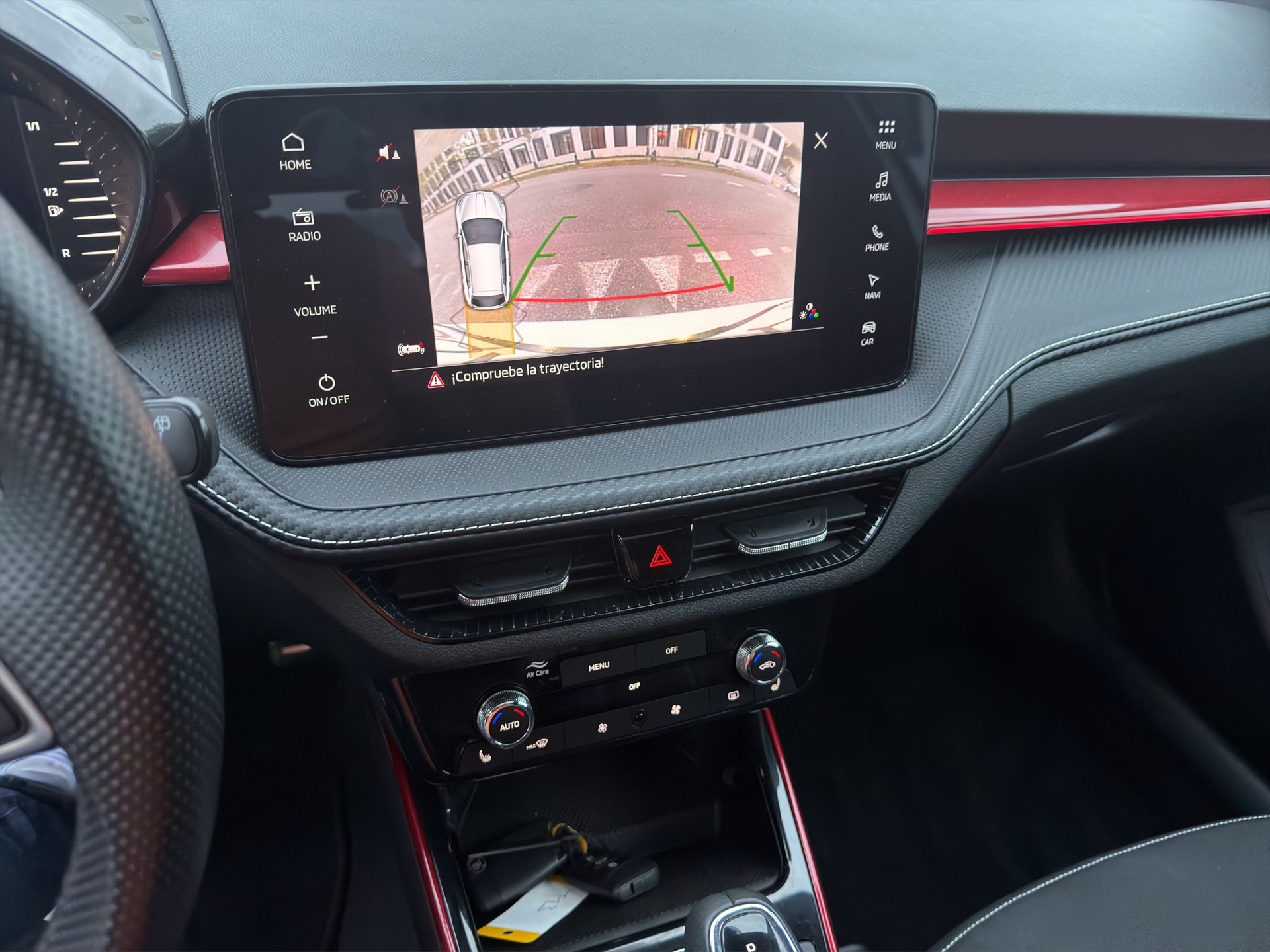 SKODA Fabia 1.5 TSI Monte Carlo DSG-image-21