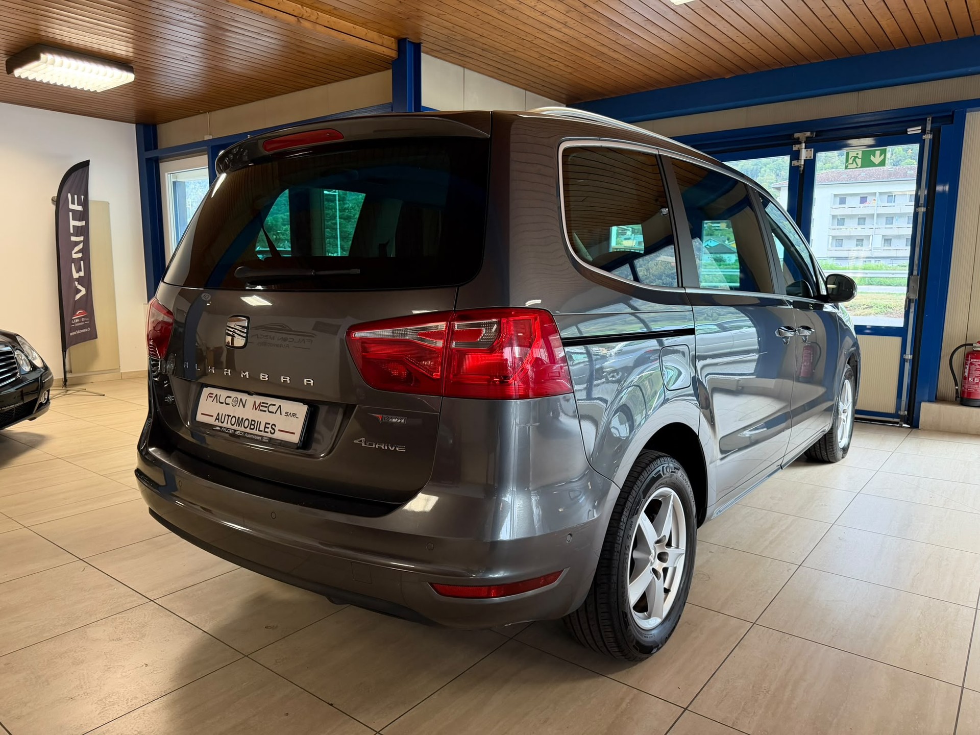 SEAT Alhambra 2.0 TDI Style Viva 4x4-image-11