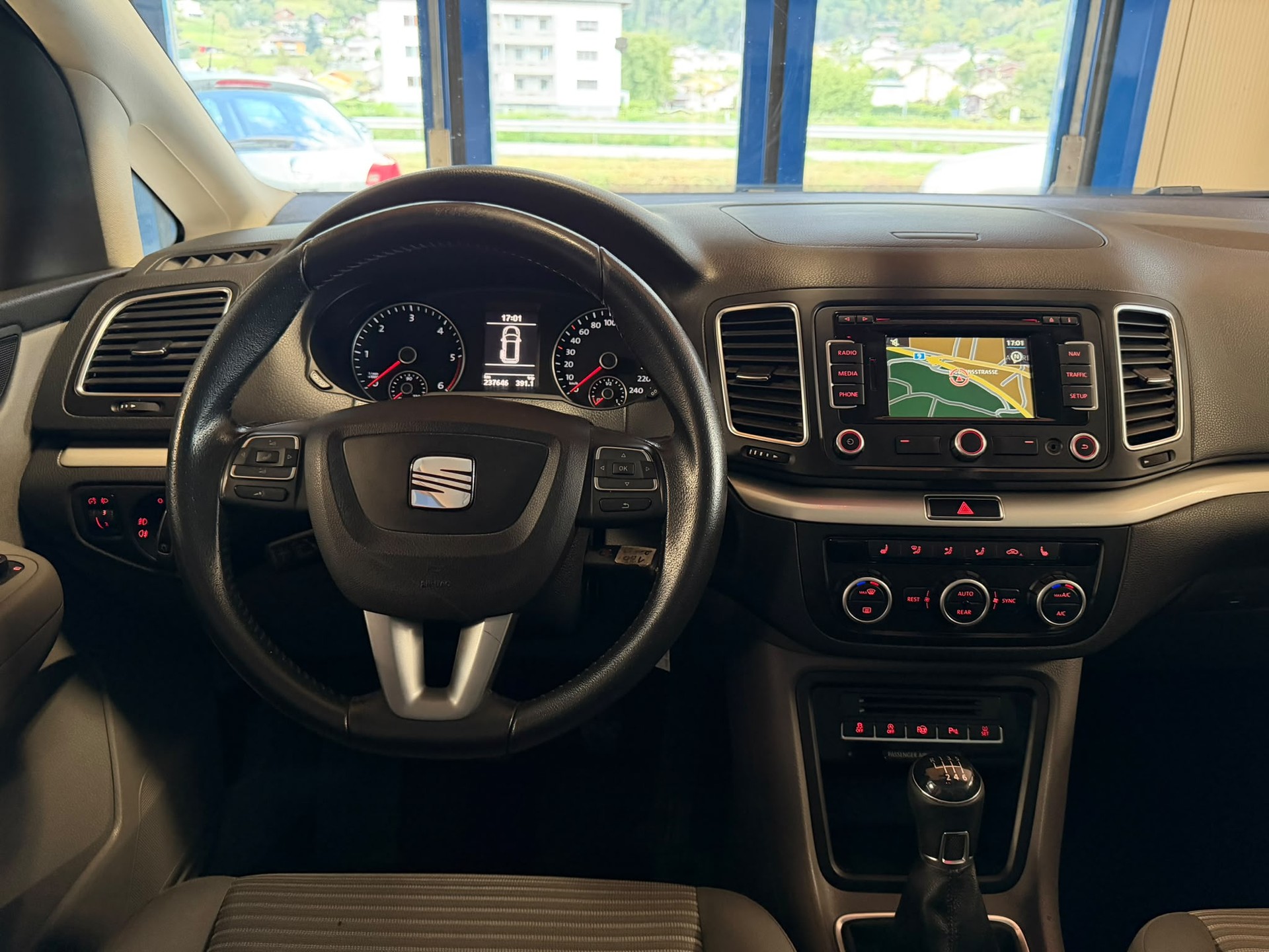 SEAT Alhambra 2.0 TDI Style Viva 4x4-image-15