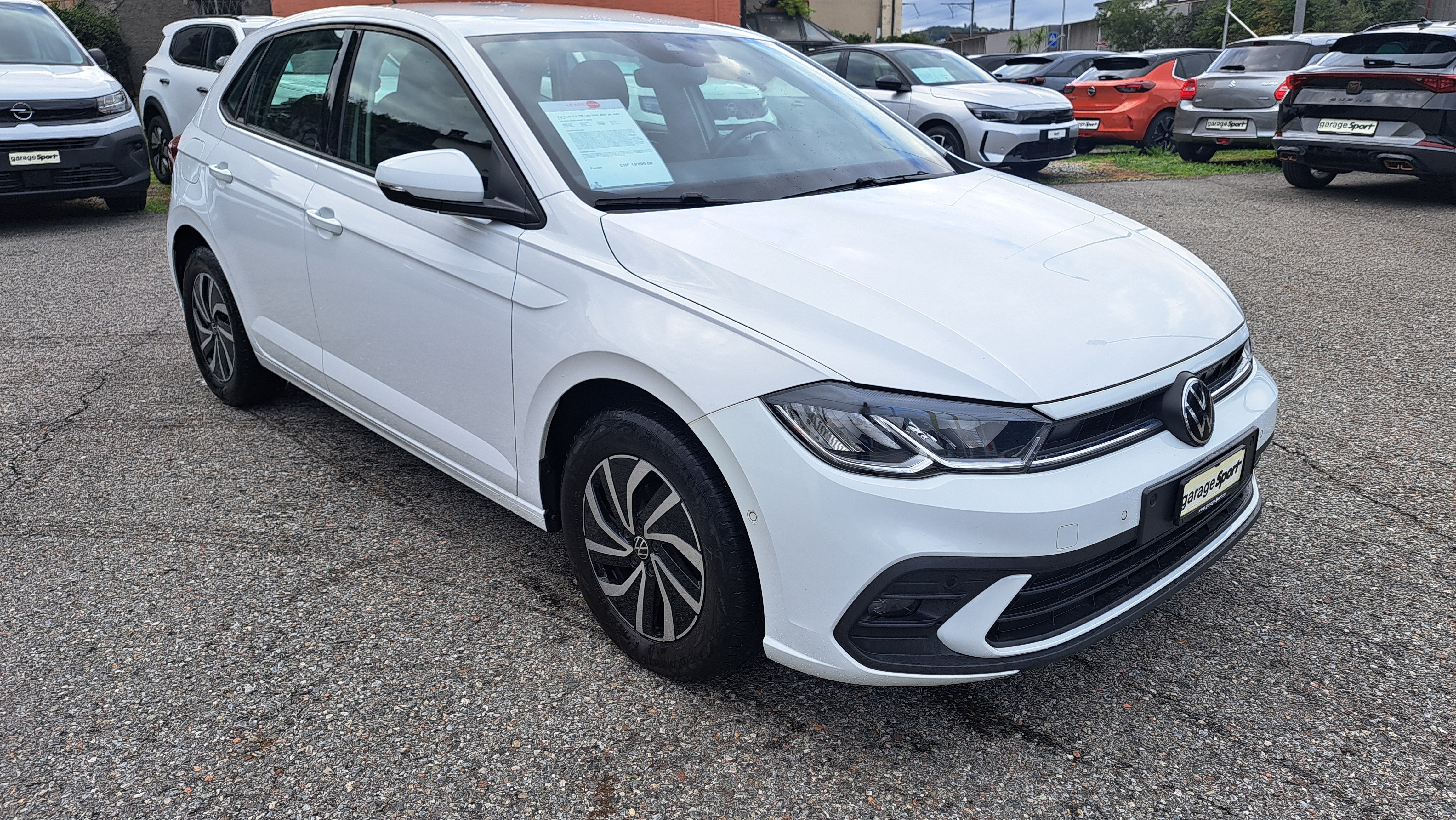 Car photo