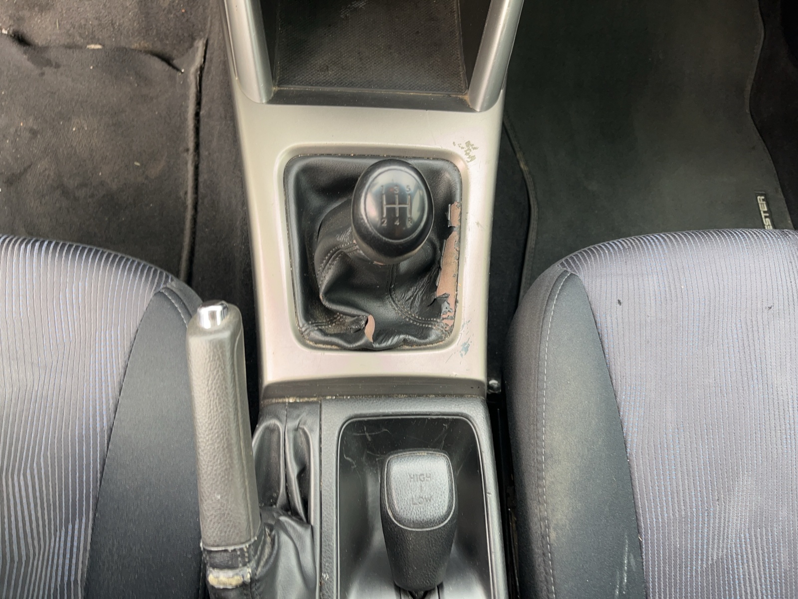 SUBARU Forester 2.0X Swiss-image-11