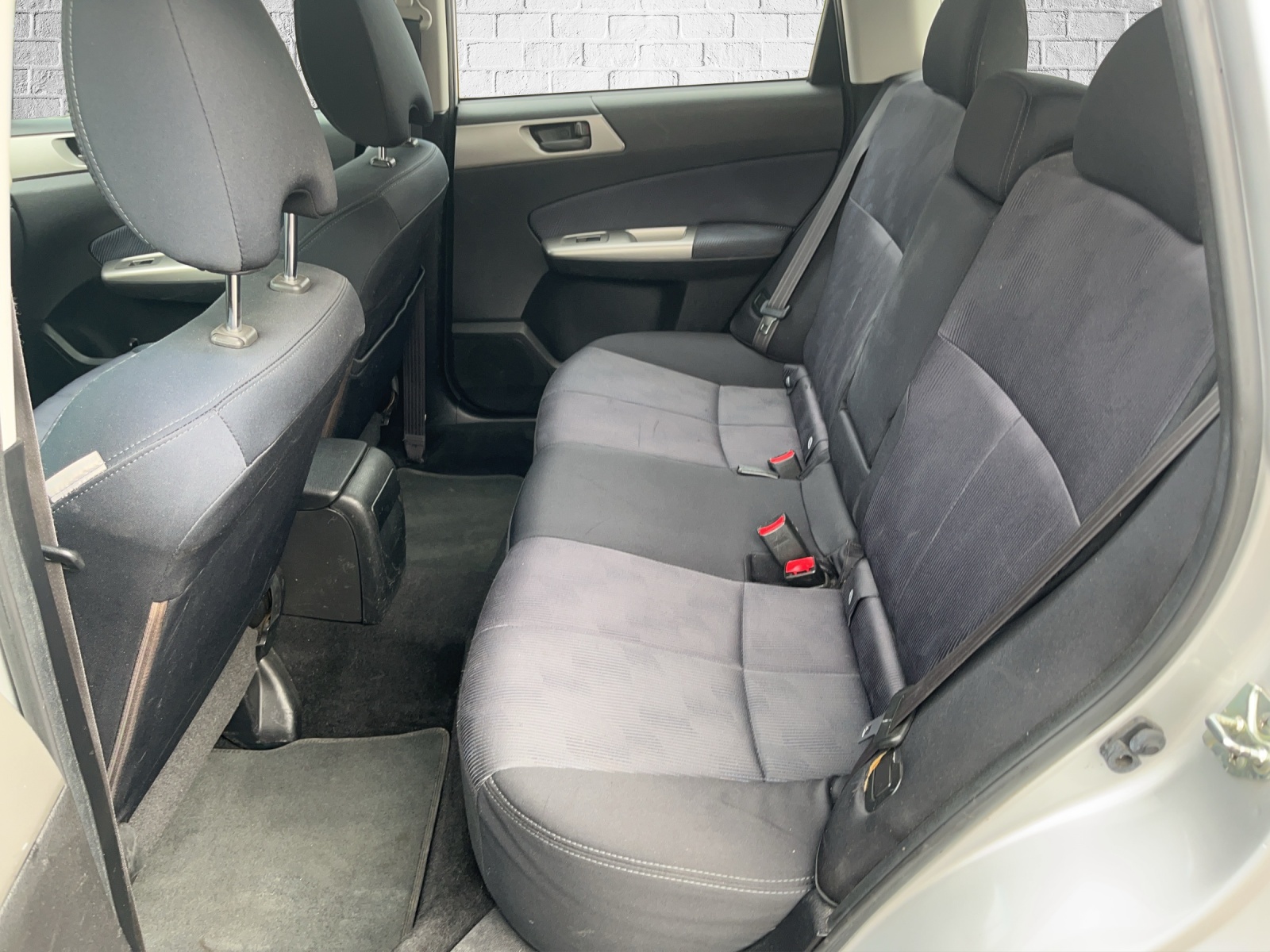 SUBARU Forester 2.0X Swiss-image-14