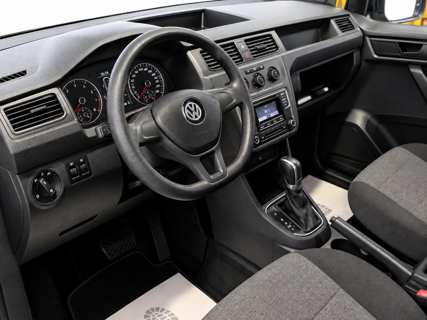 VW VW Caddy Maxi 2.0TDI 4Motion BlueMotion Techn. DSG (150PS)-image-13