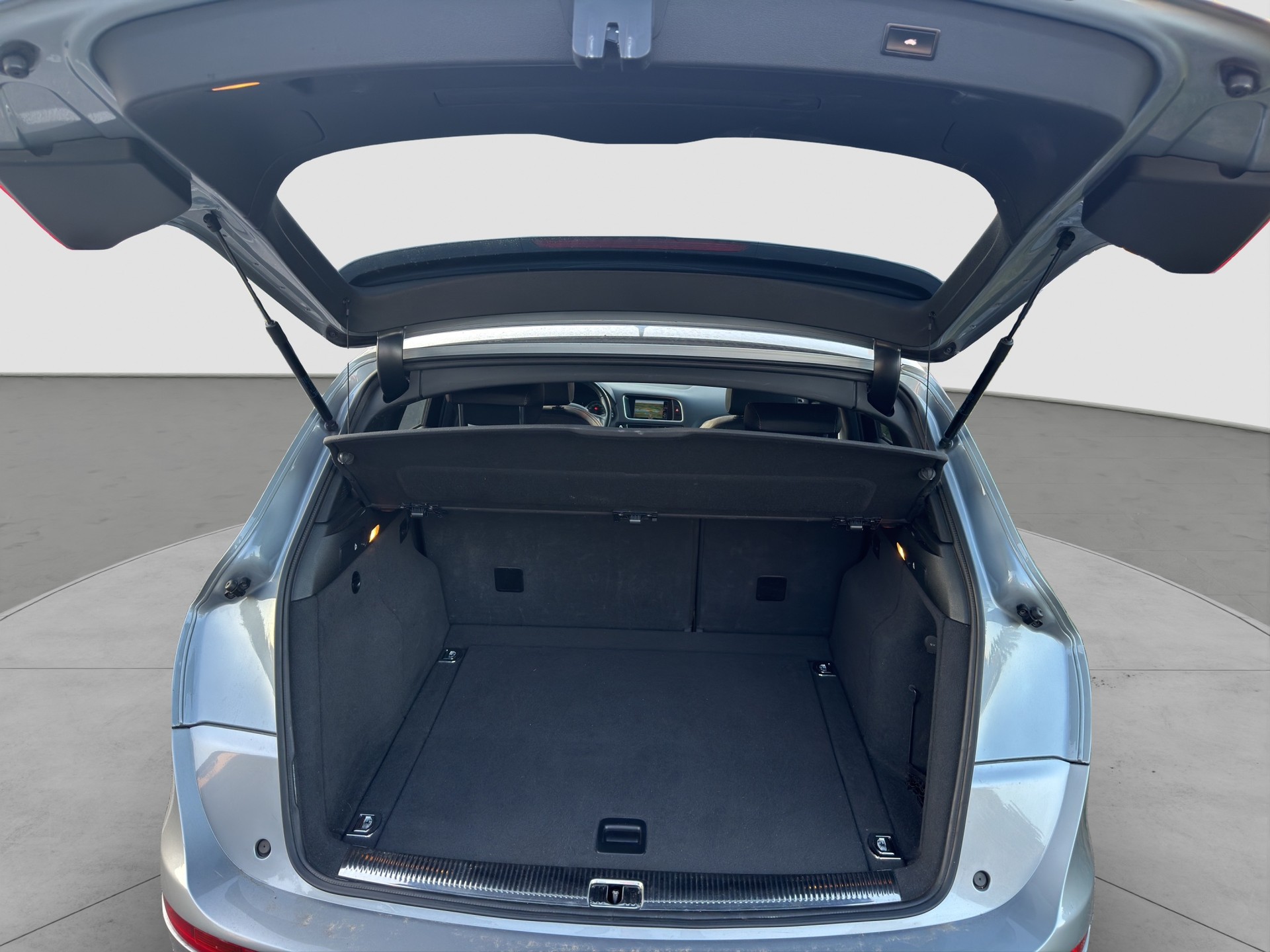 AUDI Q5 2.0 TFSI quattro S-tronic-image-7