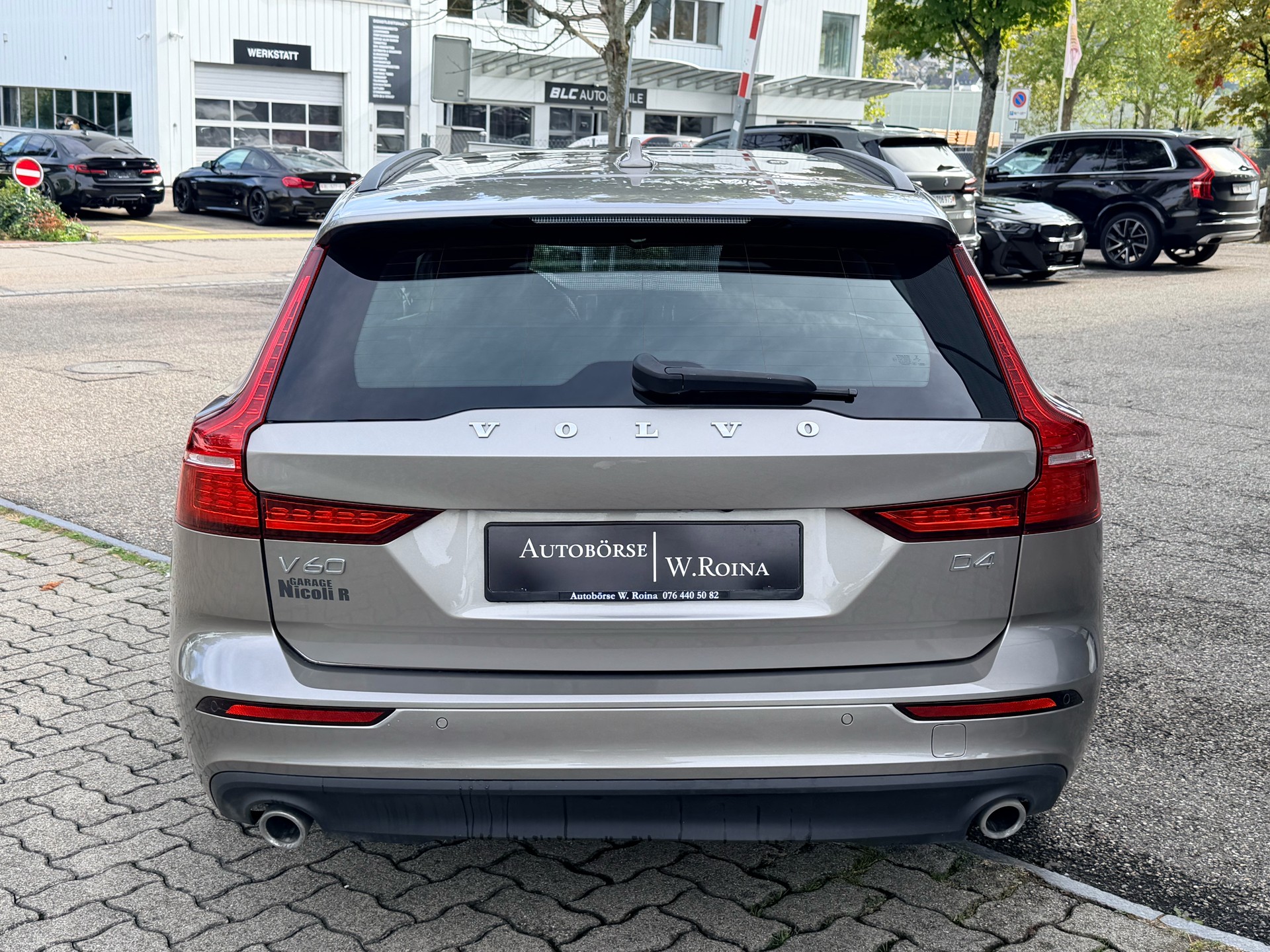 VOLVO V60 D4 Inscription Geartronic-showroom-element-3